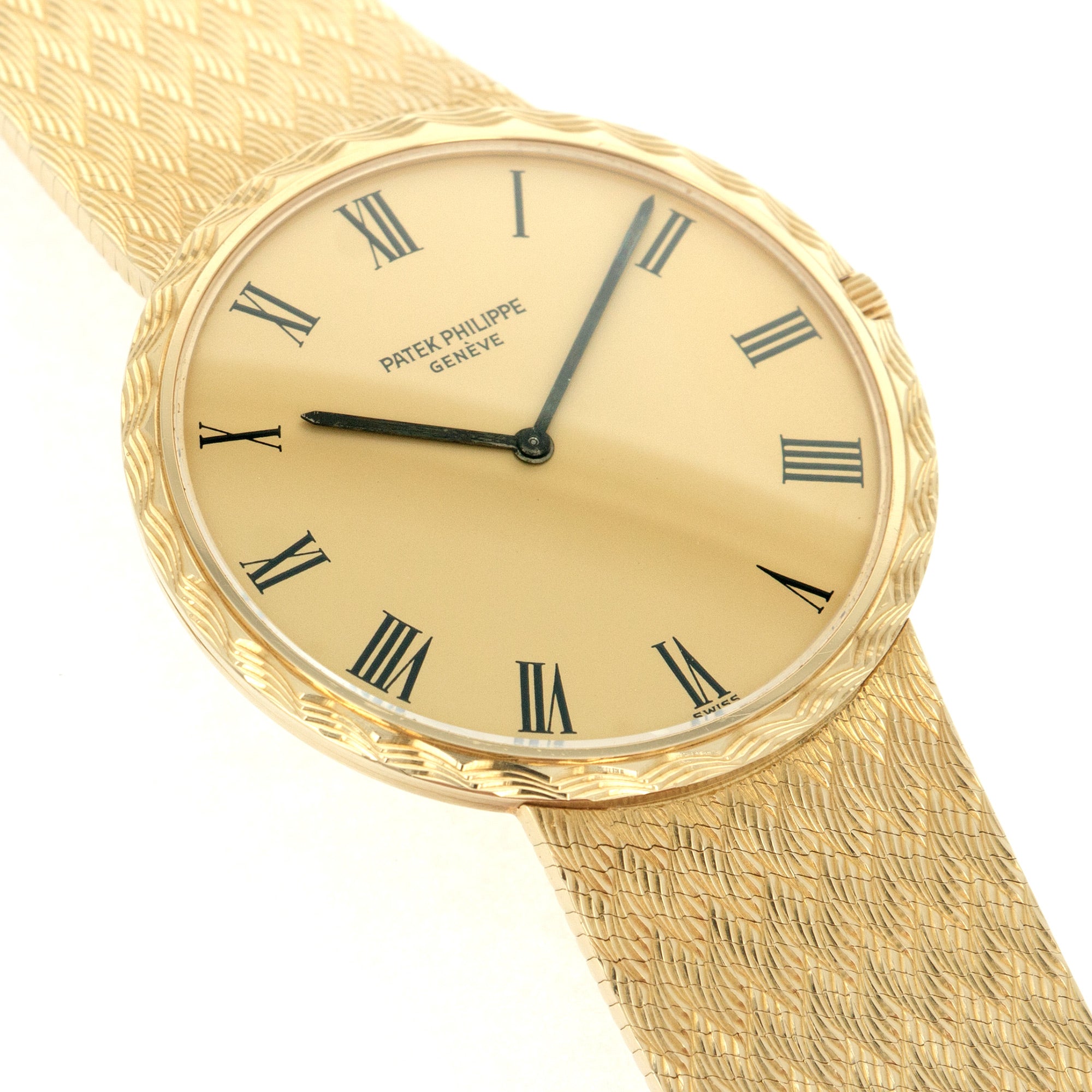 Patek Philippe - Patek Philippe Yellow Gold Bracelet Watch Ref. 3588 - The Keystone Watches