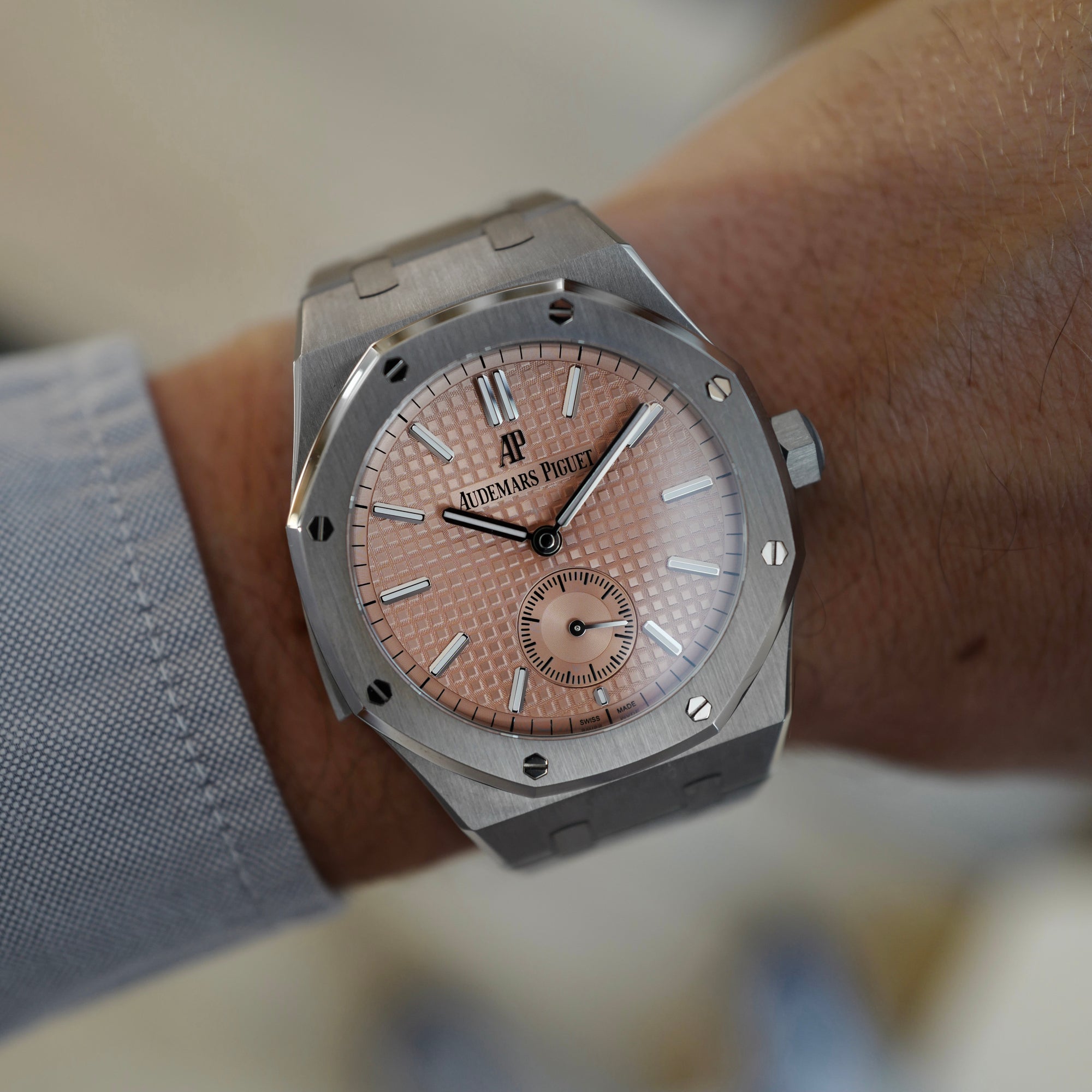Audemars Piguet - Audemars Piguet Salmon Dial Royal Oak Minute Repeater Supersonnerie Ref. 26591 - The Keystone Watches