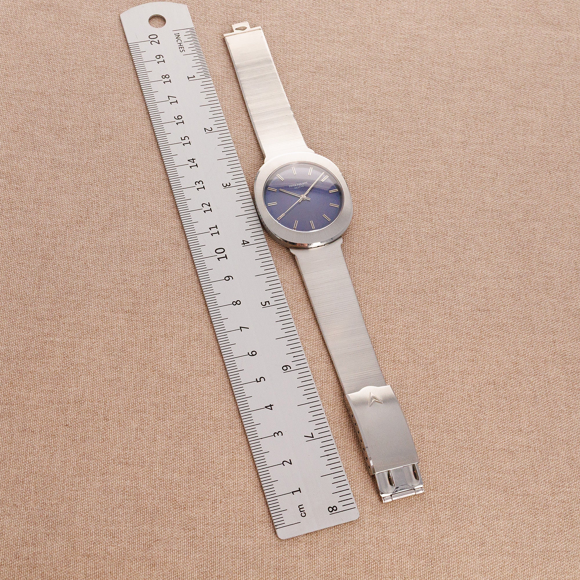 Patek Philippe Steel Automatic Backwind UFO Watch Ref. 3580