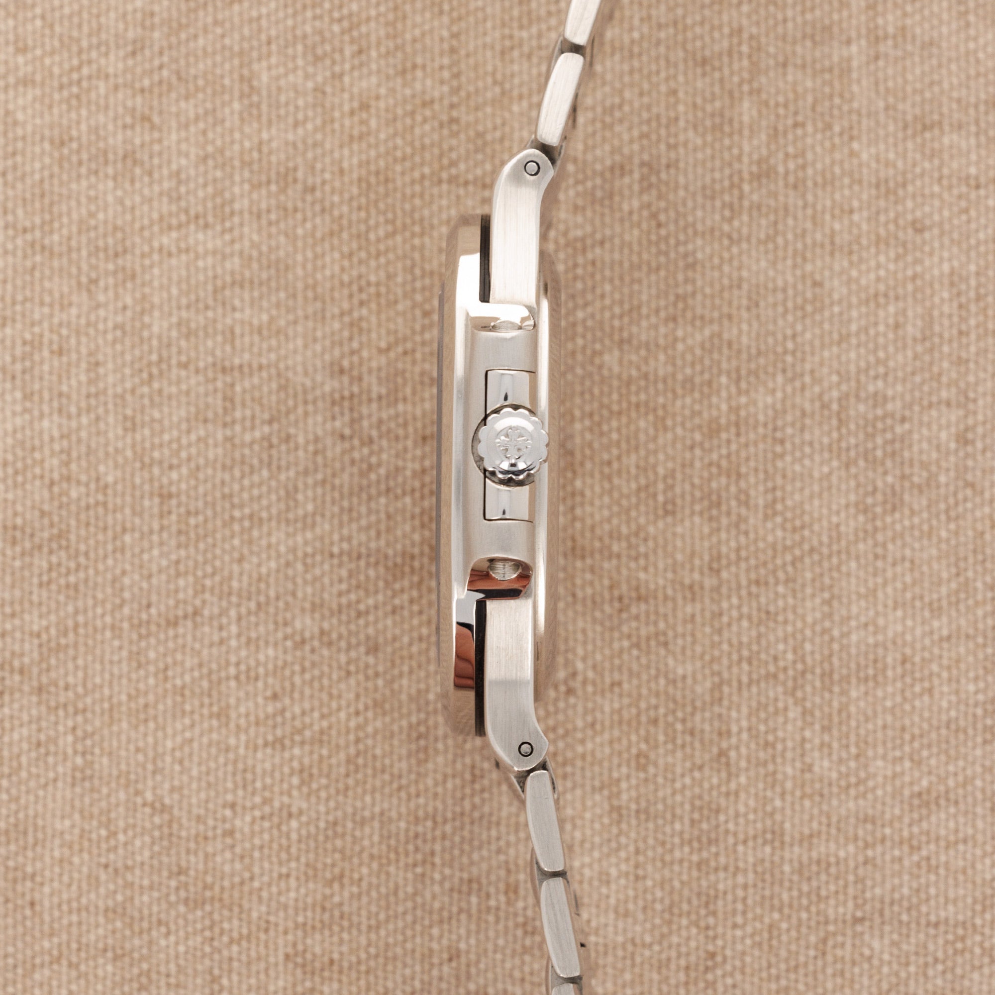 Patek Philippe - Patek Philippe Platinum Nautilus Watch Ref. 3800 - The Keystone Watches