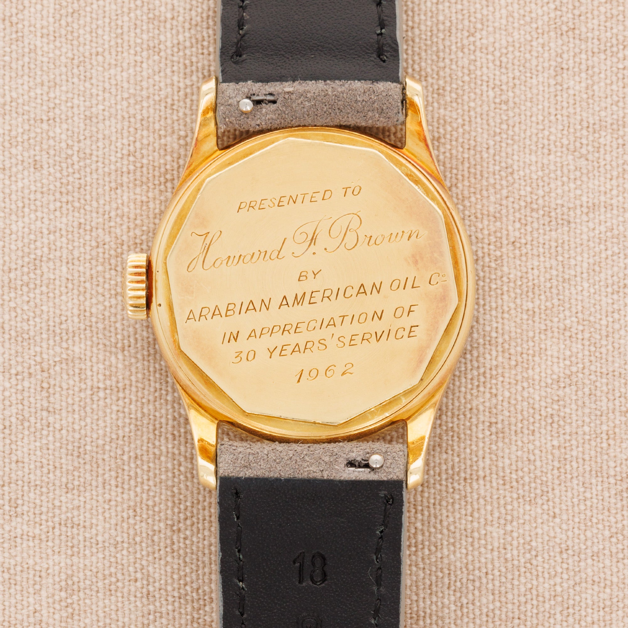 Patek Philippe Yellow Gold Calatrava Ref. 2545, Gifted by the Arab American Oil Company (ARAMCO)