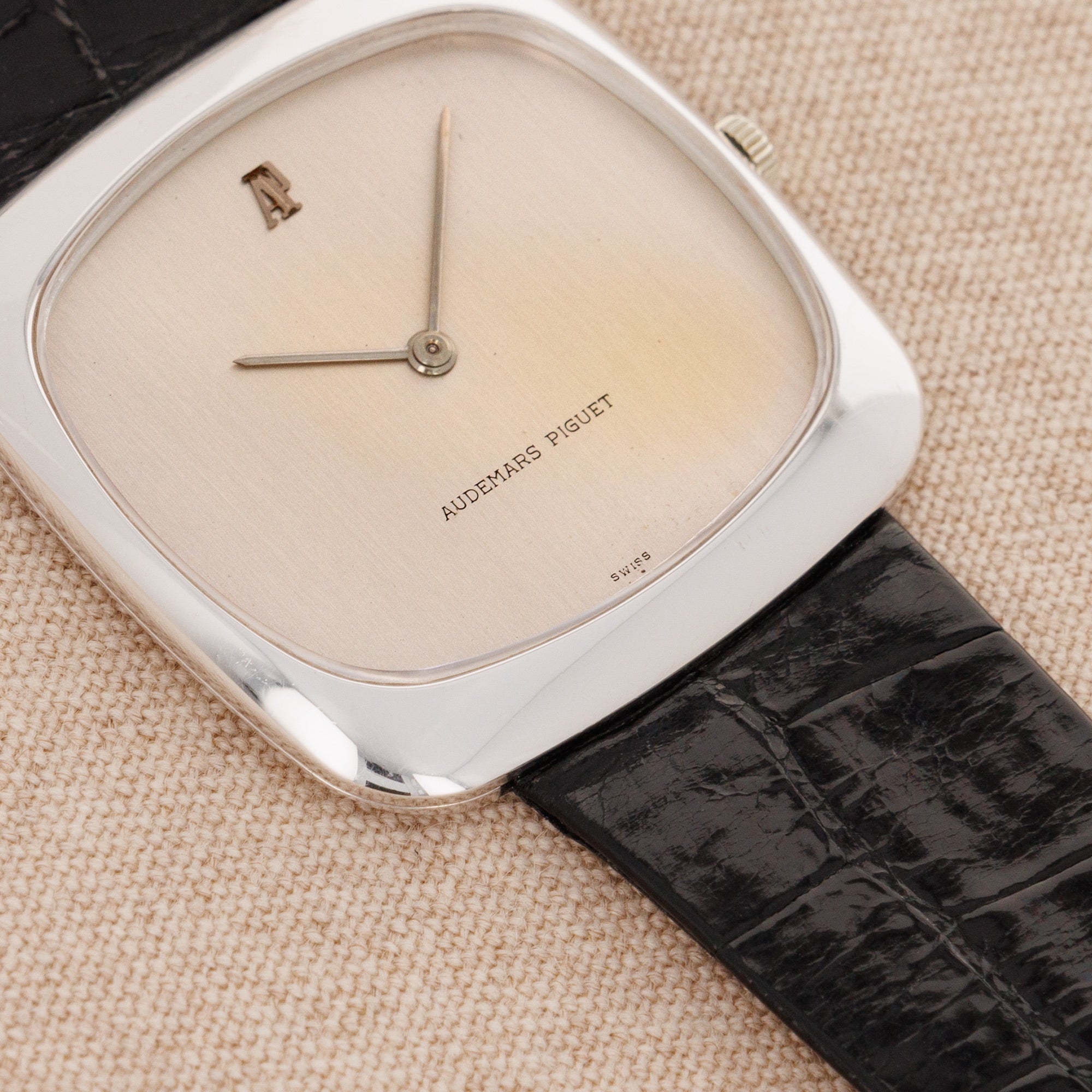 Audemars Piguet - Audemars Piguet White Gold Mechanical TV Shaped Watch - The Keystone Watches