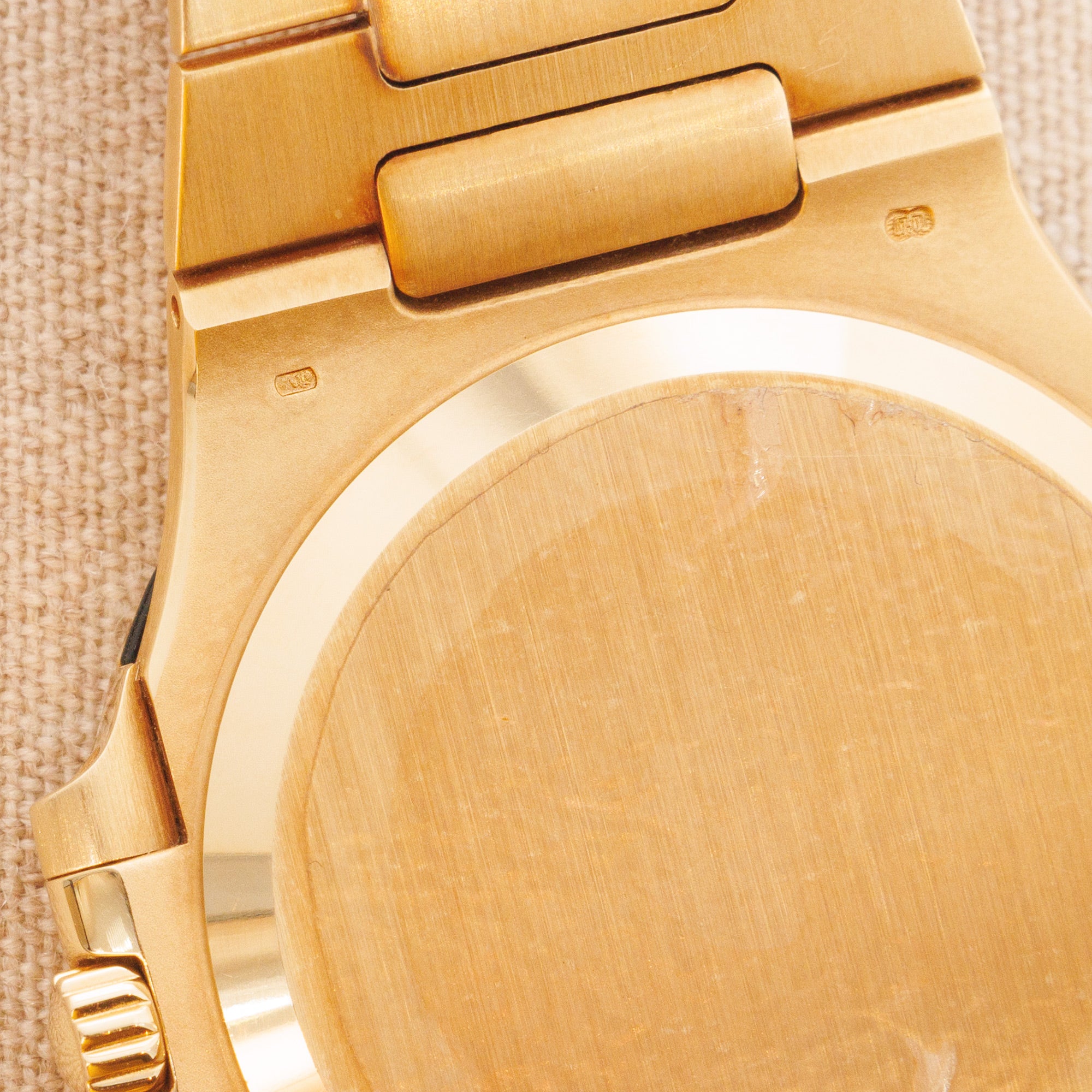 Patek Philippe - Patek Philippe Yellow Gold Nautilus Jumbo Watch Ref. 3700 in New Old Stock Condition - The Keystone Watches