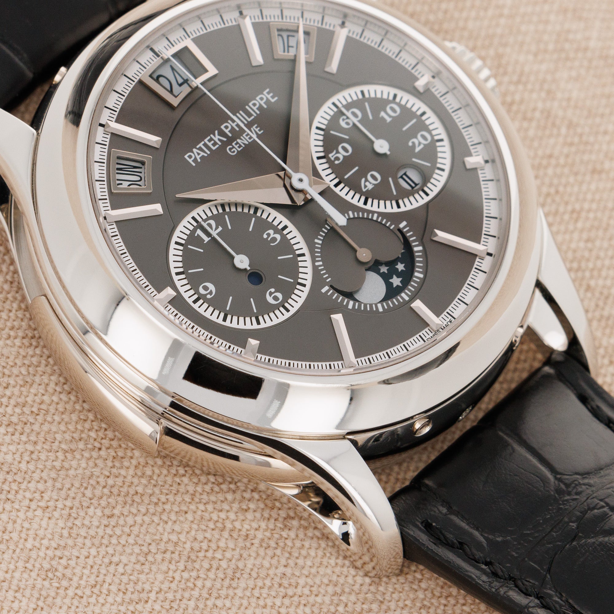 Patek Philippe - Patek Philippe Platinum Perpetual Calendar Minute Repeater Chronograph Ref. 5208 - The Keystone Watches