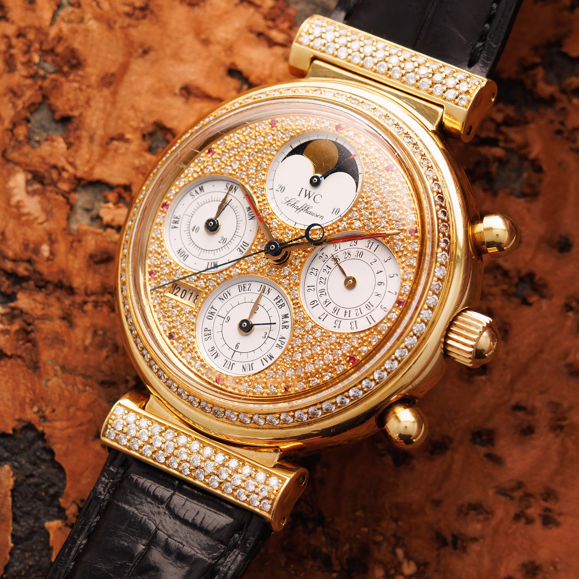 IWC - IWC Yellow Gold Perpetual Calendar Chronograph Da Vinci Ref. IW9253-05 - The Keystone Watches