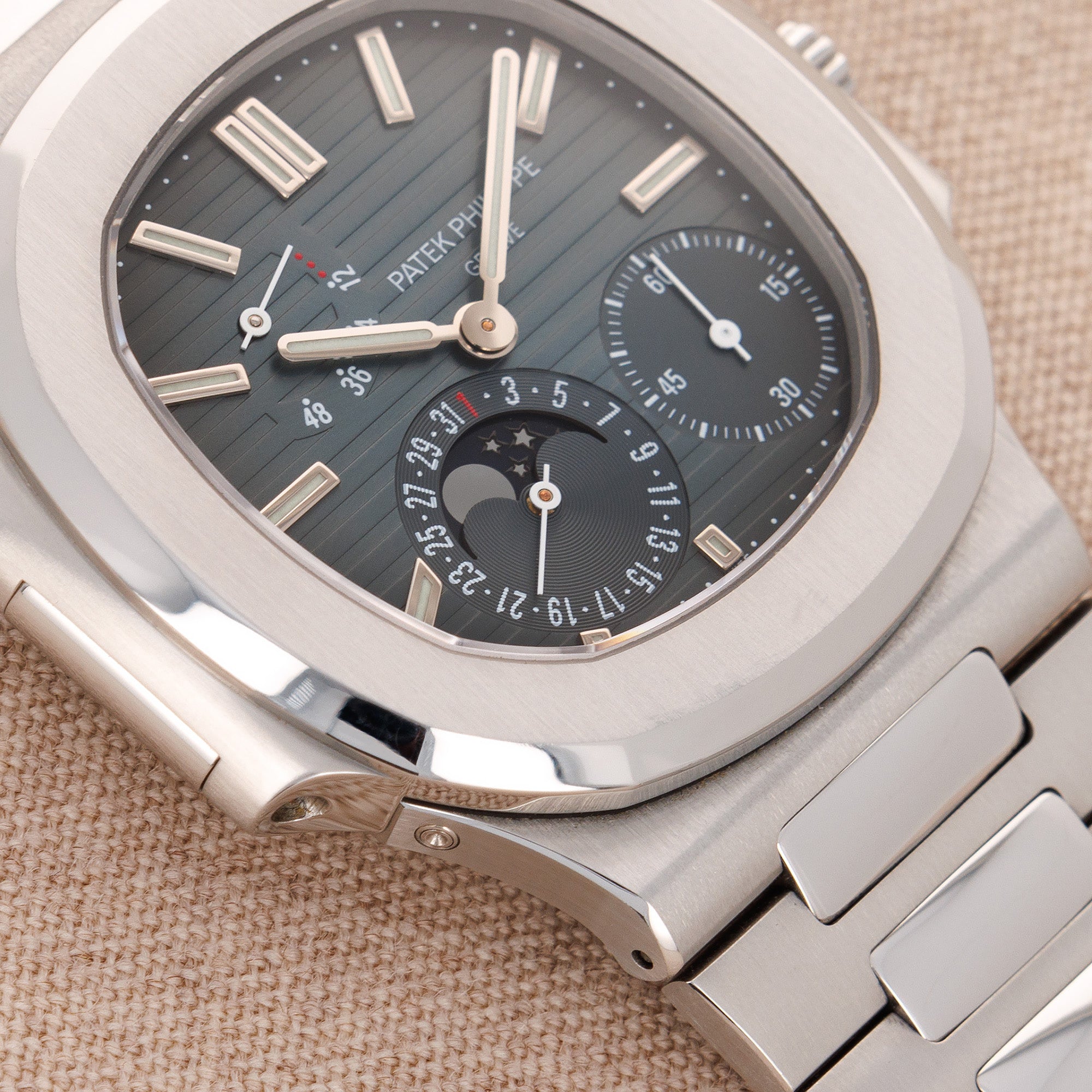 Patek Philippe Steel Nautilus Ref. 3712