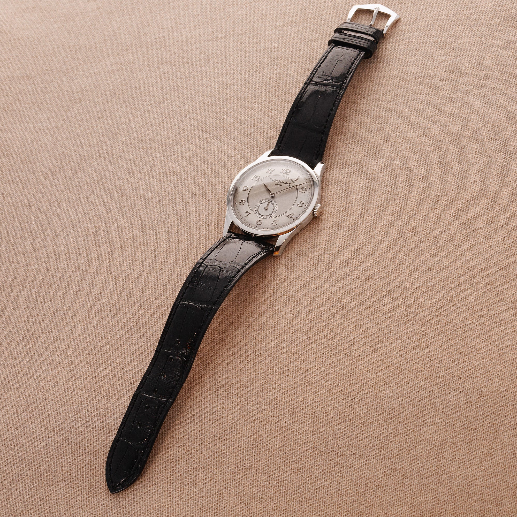 Patek Philippe - Patek Philippe Platinum Calatrava Ref. 5196 - The Keystone Watches