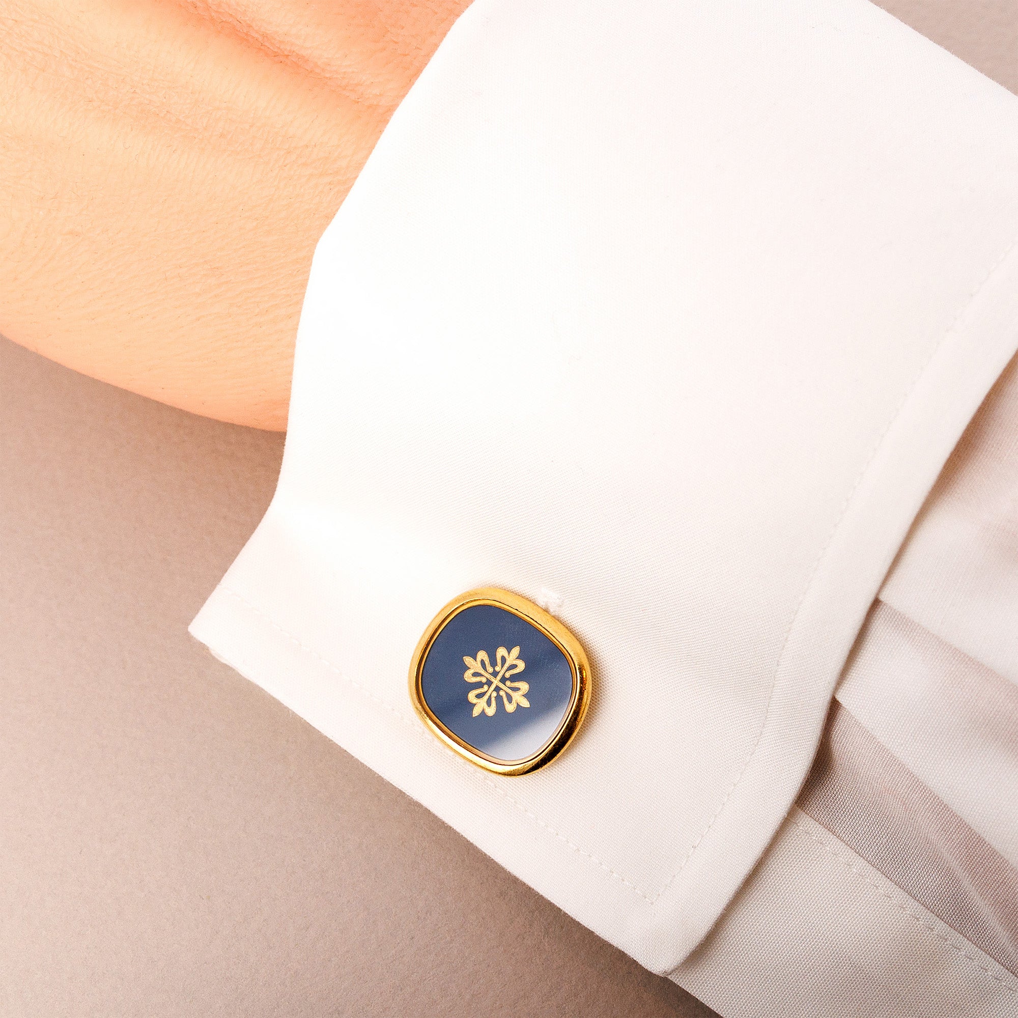 Patek Philippe Yellow Gold Ellipse Cufflinks Ref. 9003 with Calatrava Cross (Objet)