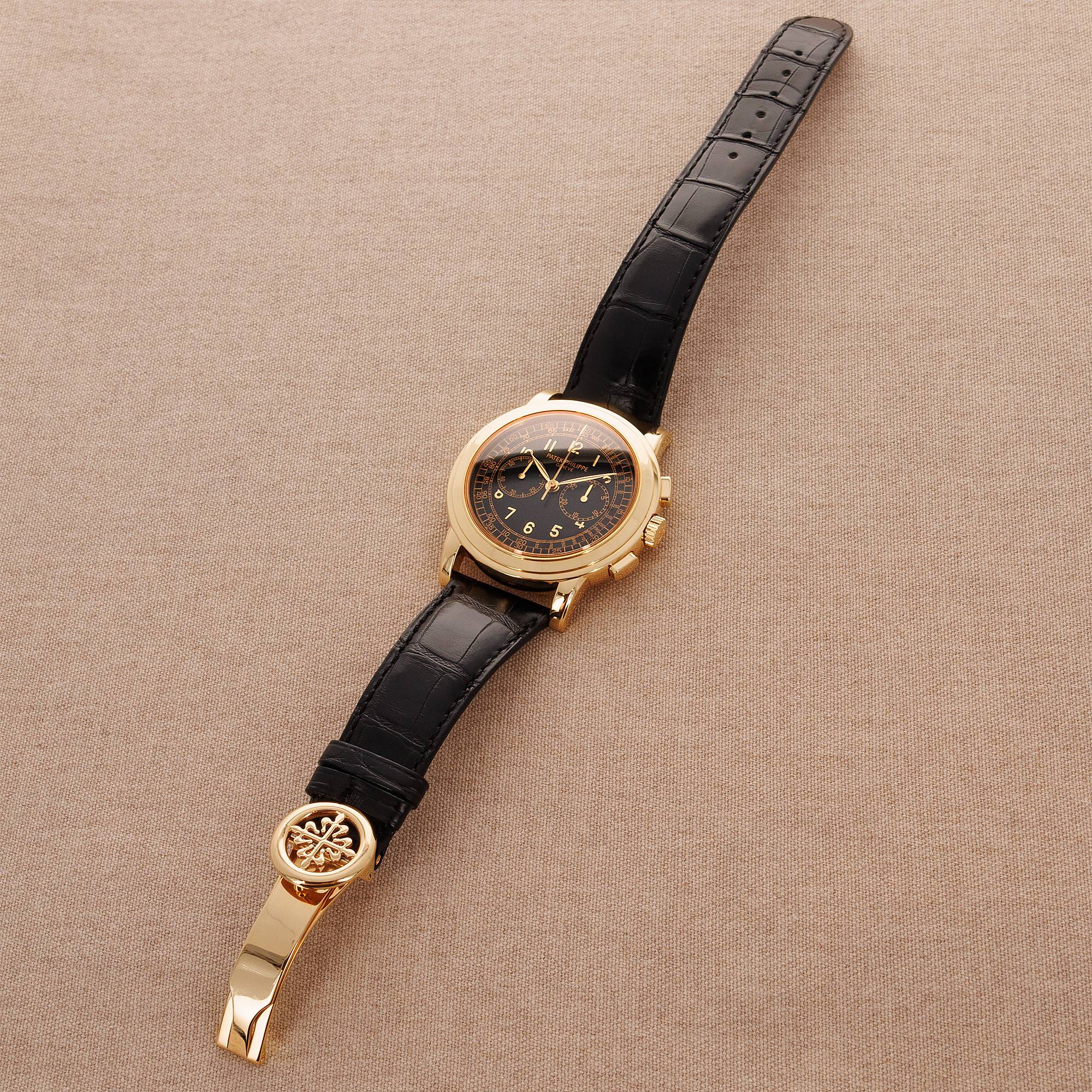 Patek Philippe - Patek Philippe Yellow Gold Chronograph Watch Ref. 5070 with Archive - The Keystone Watches