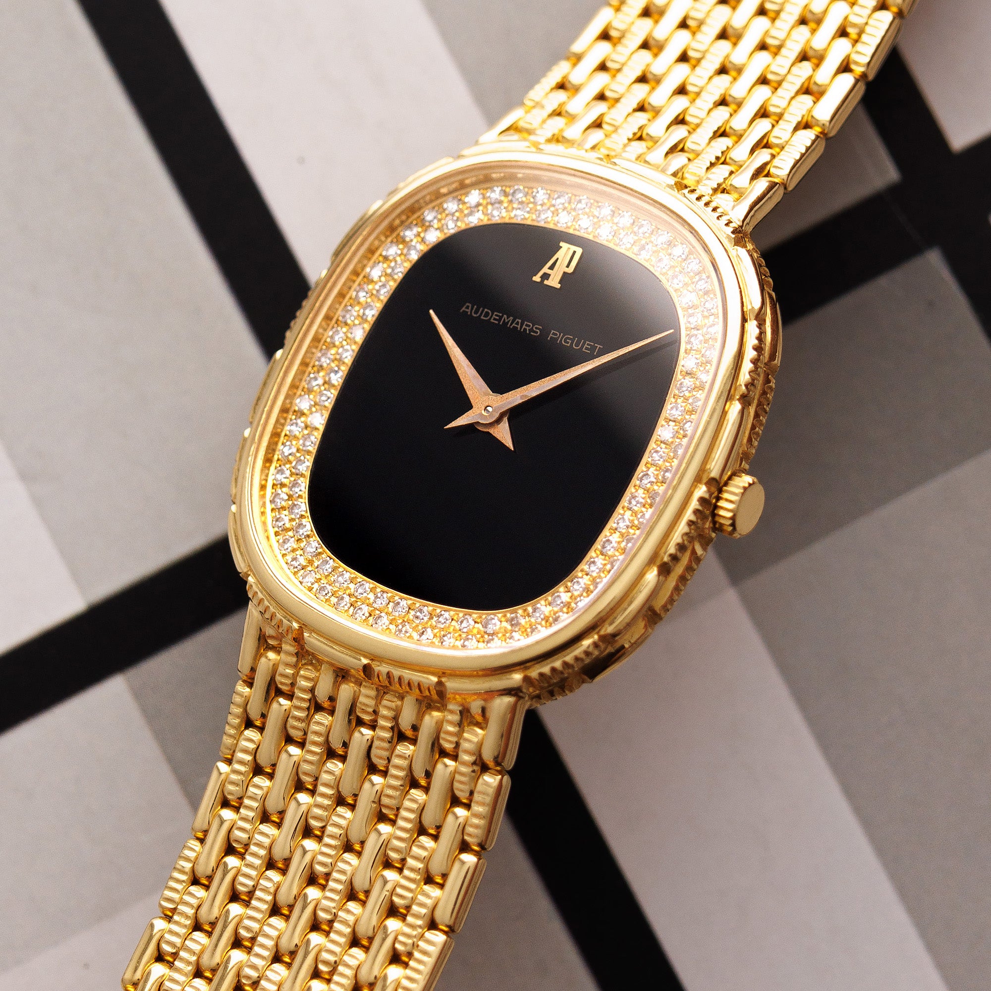 Audemars Piguet Yellow Gold Bracelet Watch with Onyx and Diamond Dial