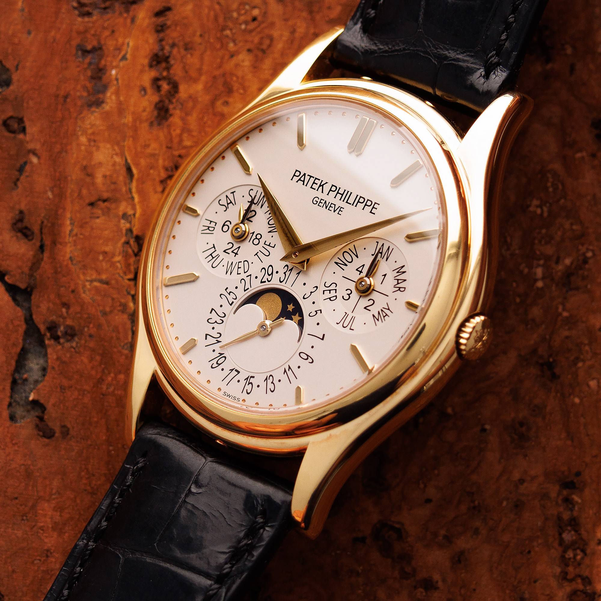 Patek Philippe Yellow Gold Perpetual Calendar Watch Ref. 5140