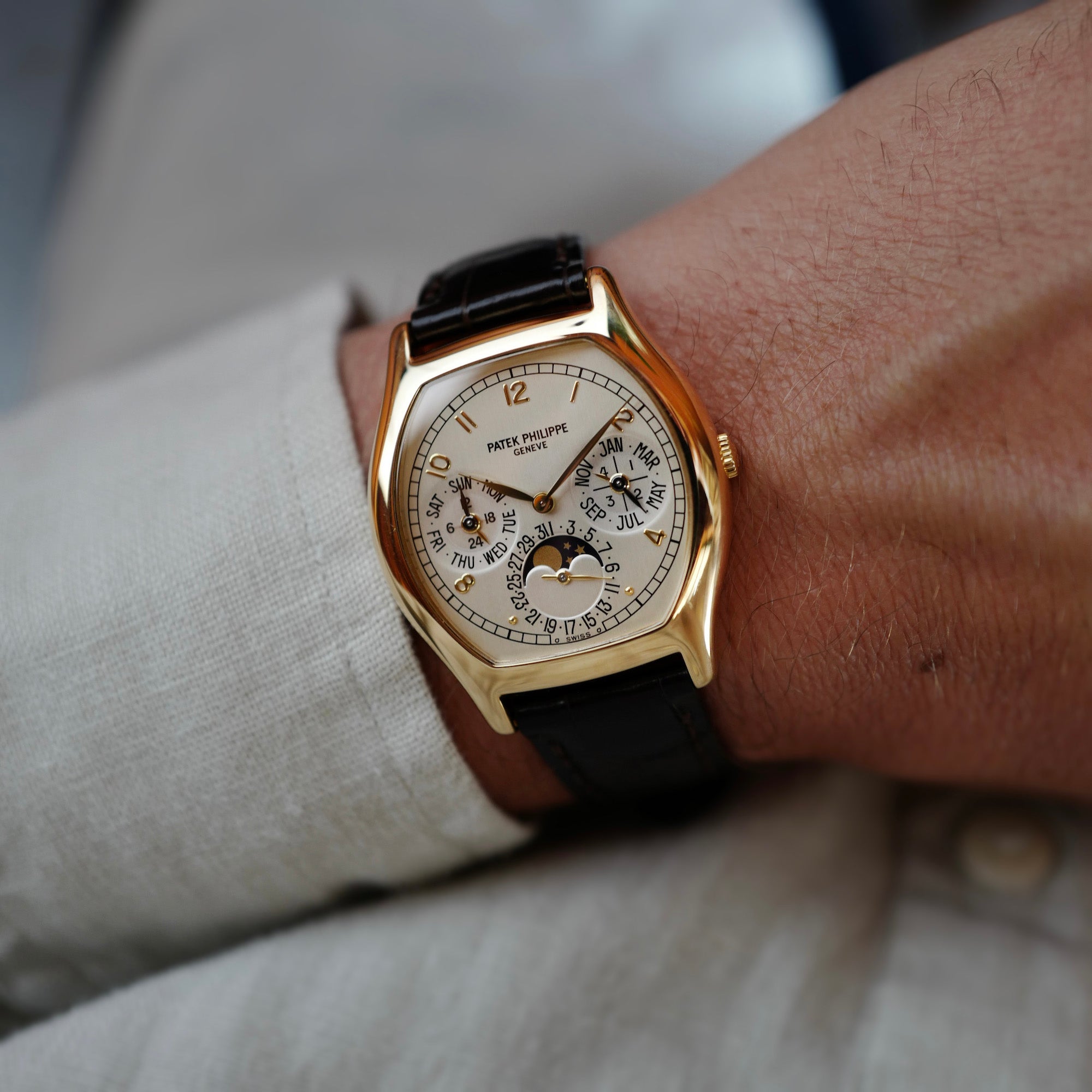 Patek Philippe Yellow Gold Perpetual Calendar Ref. 5040