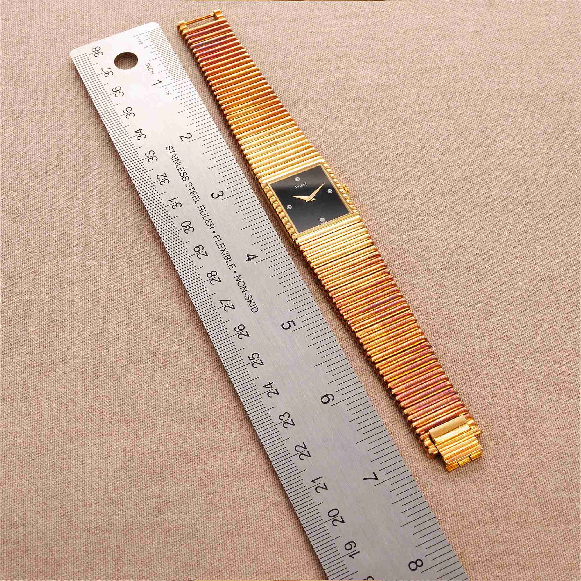 Piaget - Piaget Yellow Gold and Onyx Emperador Ref. 91490C510 - The Keystone Watches