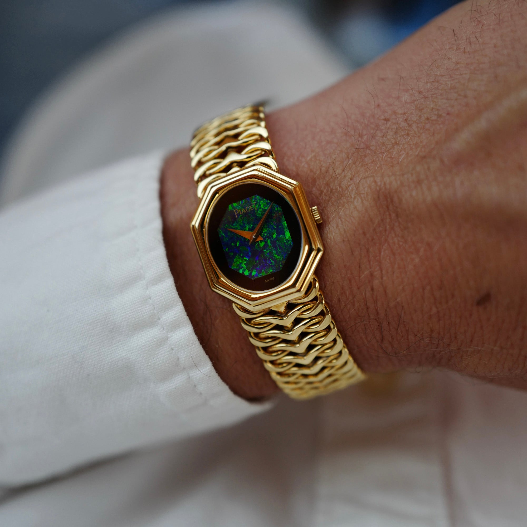 Piaget Yellow Gold Bracelet Watch Ref. 93402 with Opal and Onyx Dial (New Arrival)