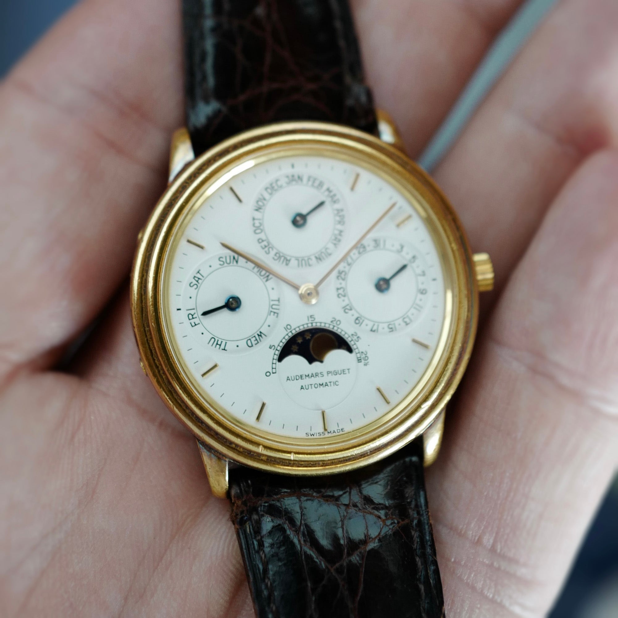 Audemars Piguet - Audemars Piguet Yellow Gold Quantieme Perpetual Ref. 25548BA - The Keystone Watches