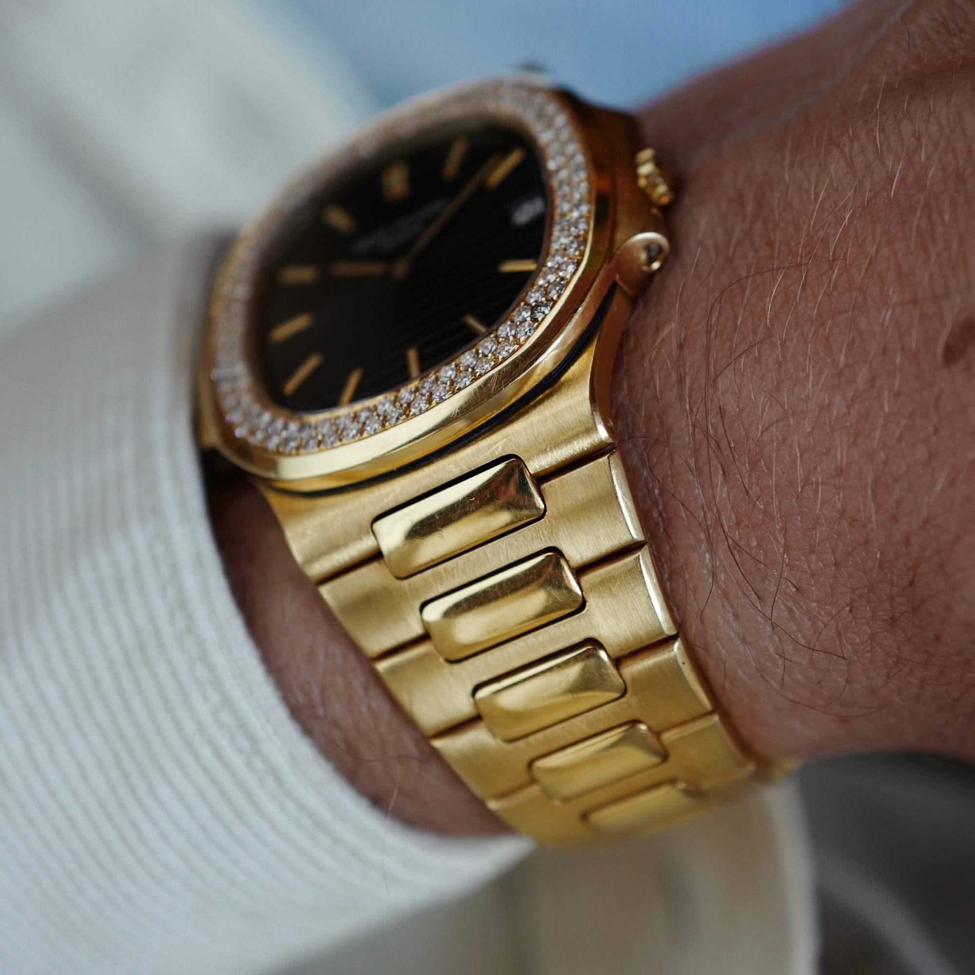 Patek Philippe - Patek Philippe Yellow Gold Nautilus Ref. 3700 with Diamond Bezel - The Keystone Watches