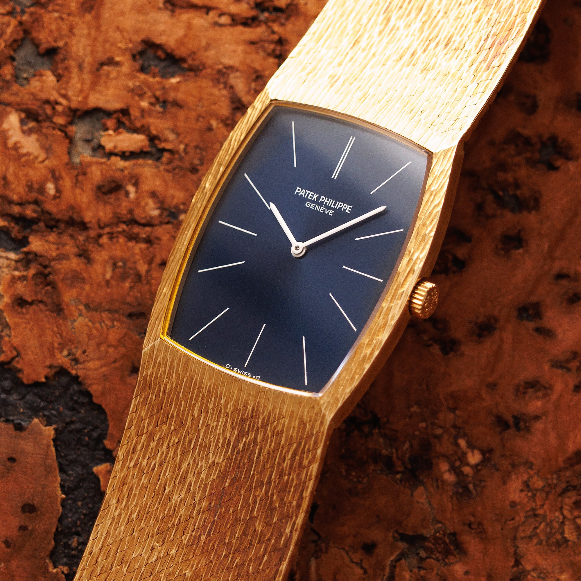 Patek Philippe Yellow Gold Gondolo Ref. 3528