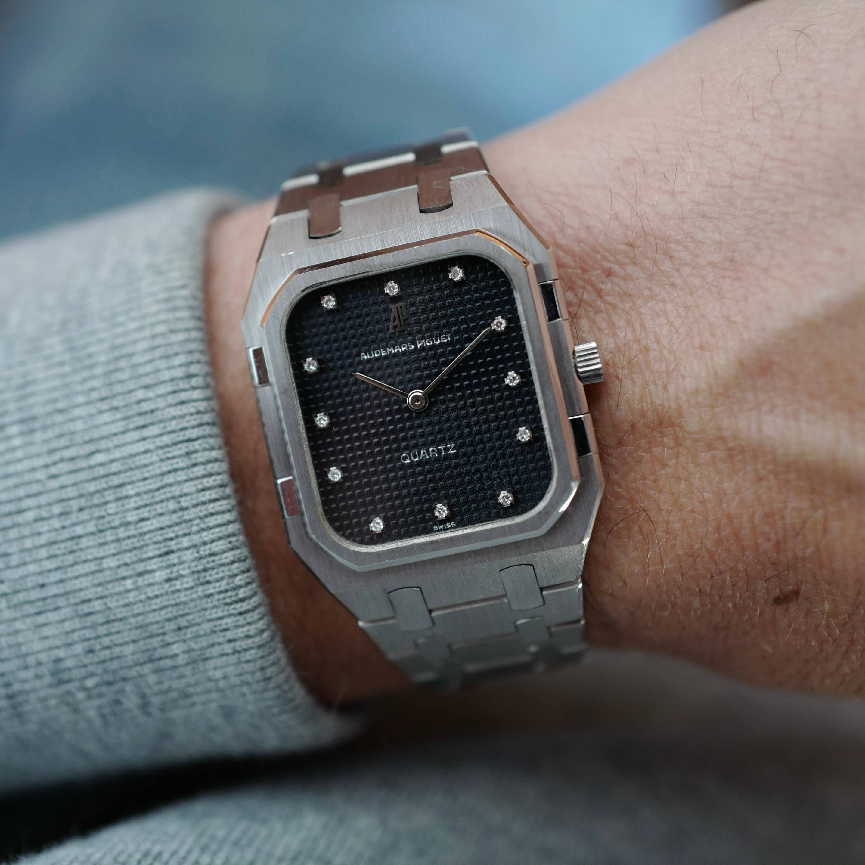 Audemars Piguet White Gold Royal Oak Watch 6005