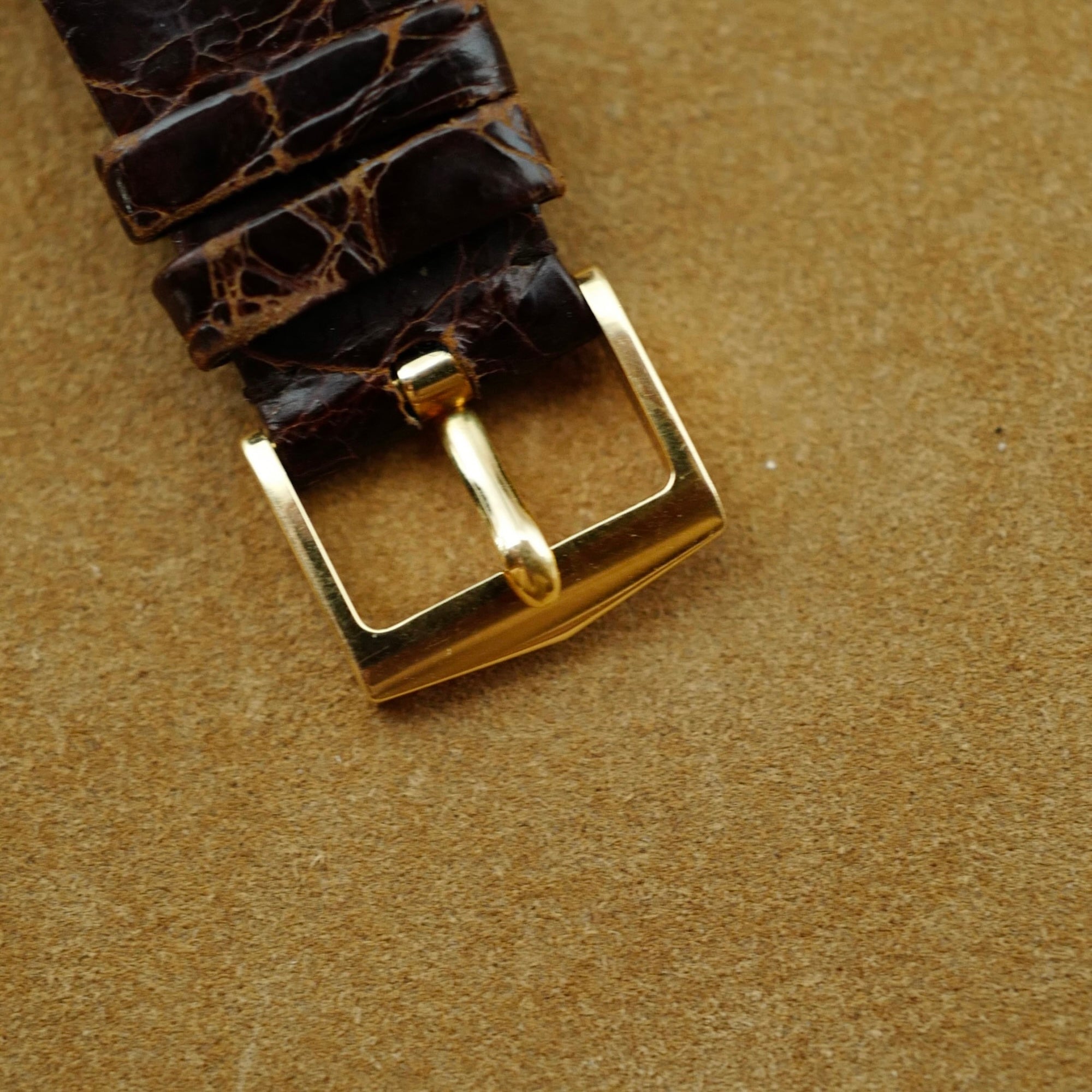 Patek Philippe - Patek Philippe Yellow Gold Calatrava Ref. 96 - The Keystone Watches