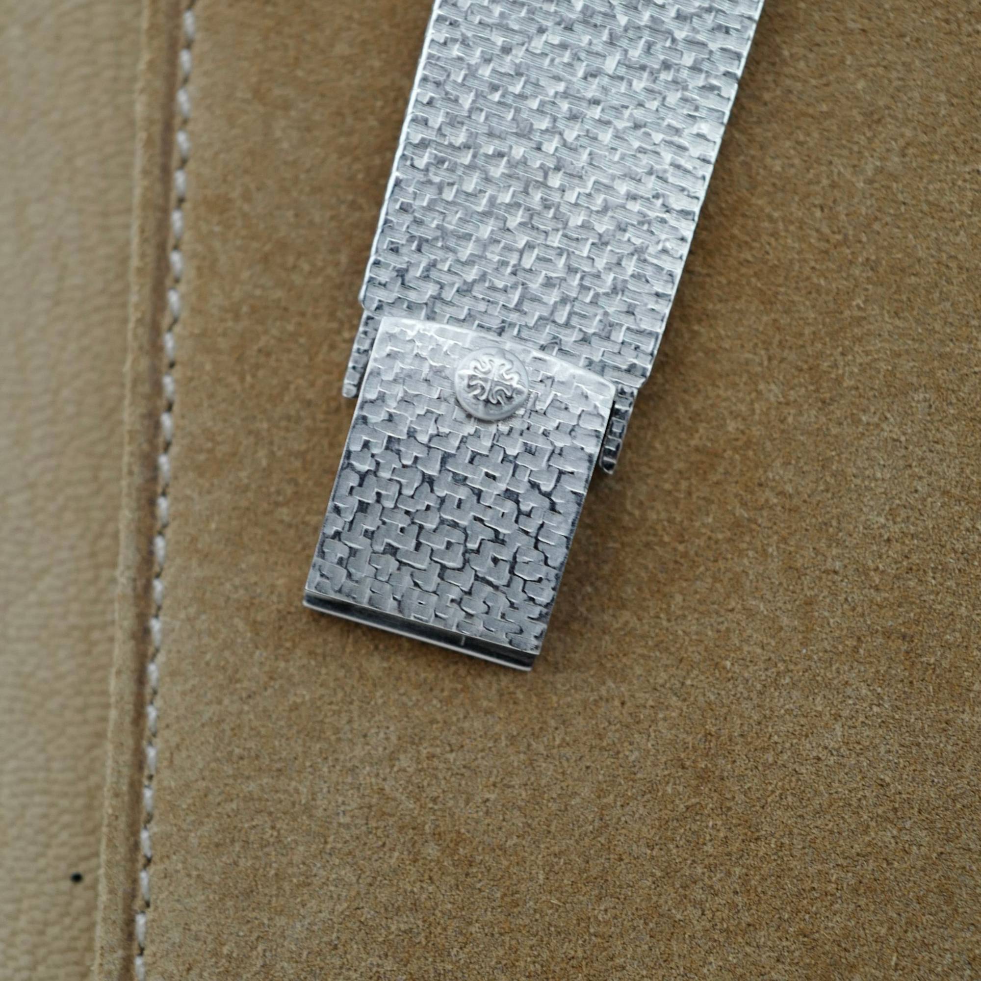 Patek Philippe - Patek Philippe White Gold Backwind Calatrava Ref. 3563 - The Keystone Watches