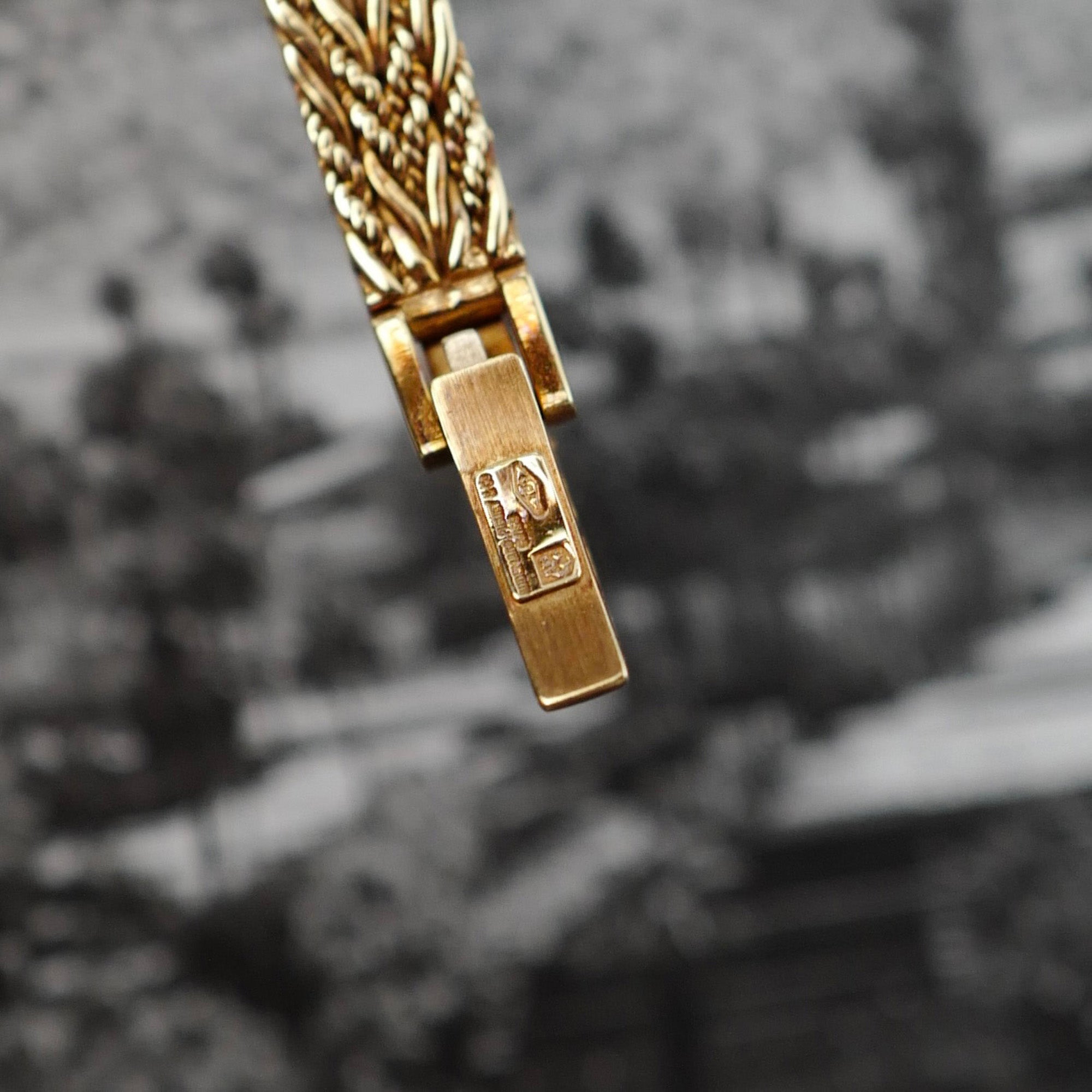 Audemars Piguet Yellow Gold Ladies Diamond and Sapphire Bracelet Watch