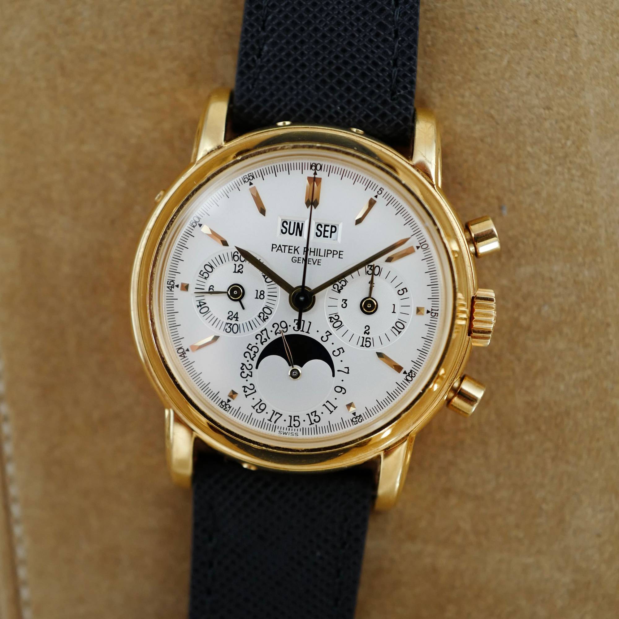 Patek Philippe - Patek Philippe Yellow Gold Chronograph Ref. 3970, Fourth Series - The Keystone Watches