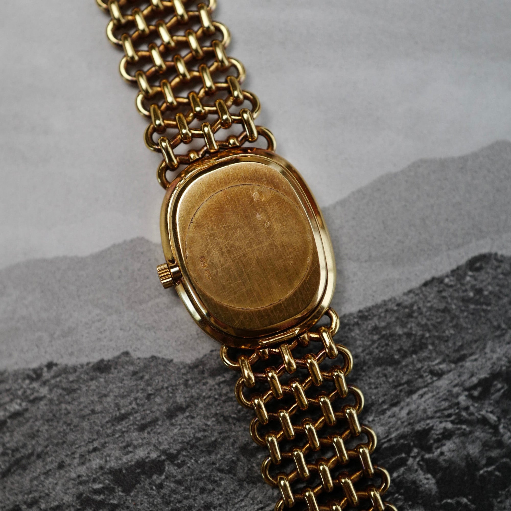 Patek Philippe Yellow Gold Ladies Ellipse with JPE Bracelet Ref. 4226