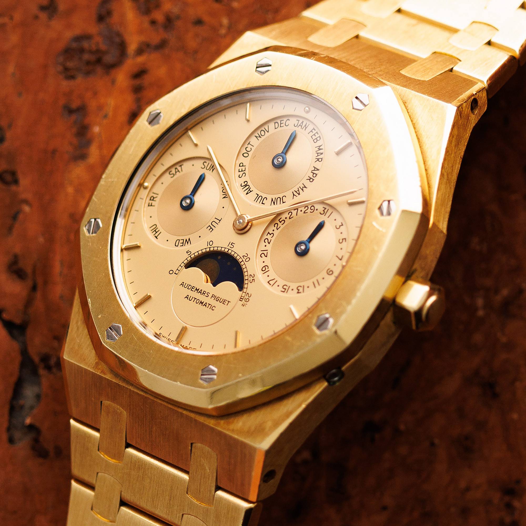 Audemars Piguet - Audemars Piguet Yellow Gold Royal Oak Perpetual Watch Ref. 25554BA in Outstanding Original Condition - The Keystone Watches