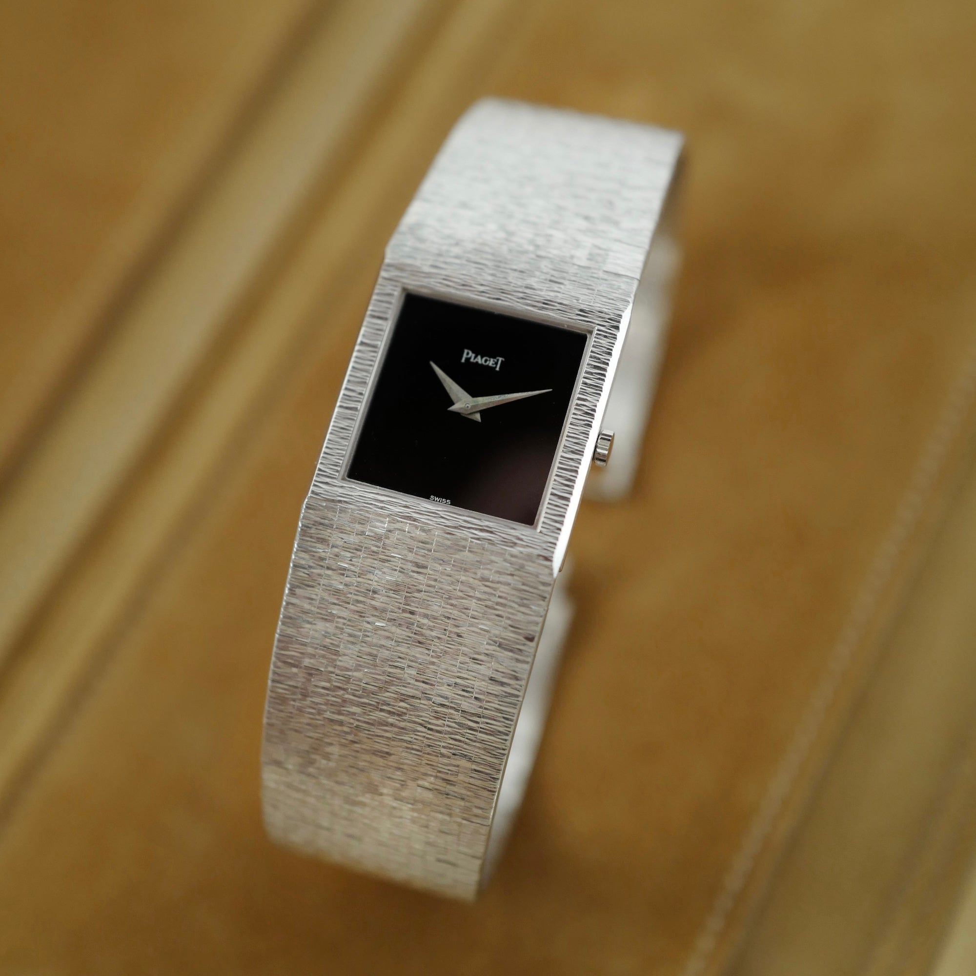 Piaget White Gold Bracelet Watch Ref. 9133 with Onyx Dial (New Arrival)
