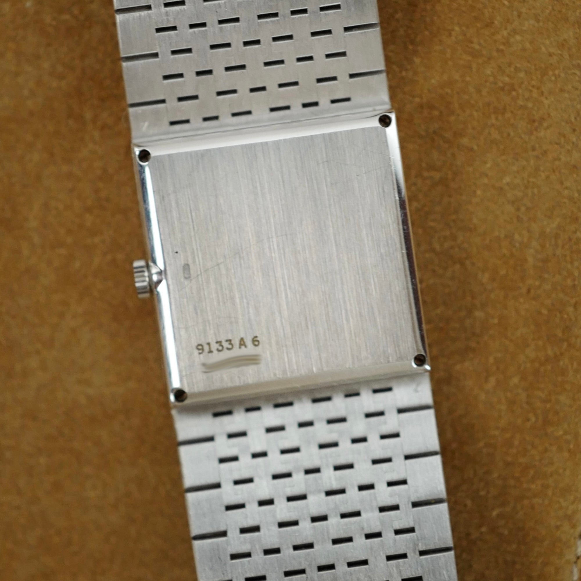Piaget White Gold Bracelet Watch Ref. 9133 with Onyx Dial (New Arrival)