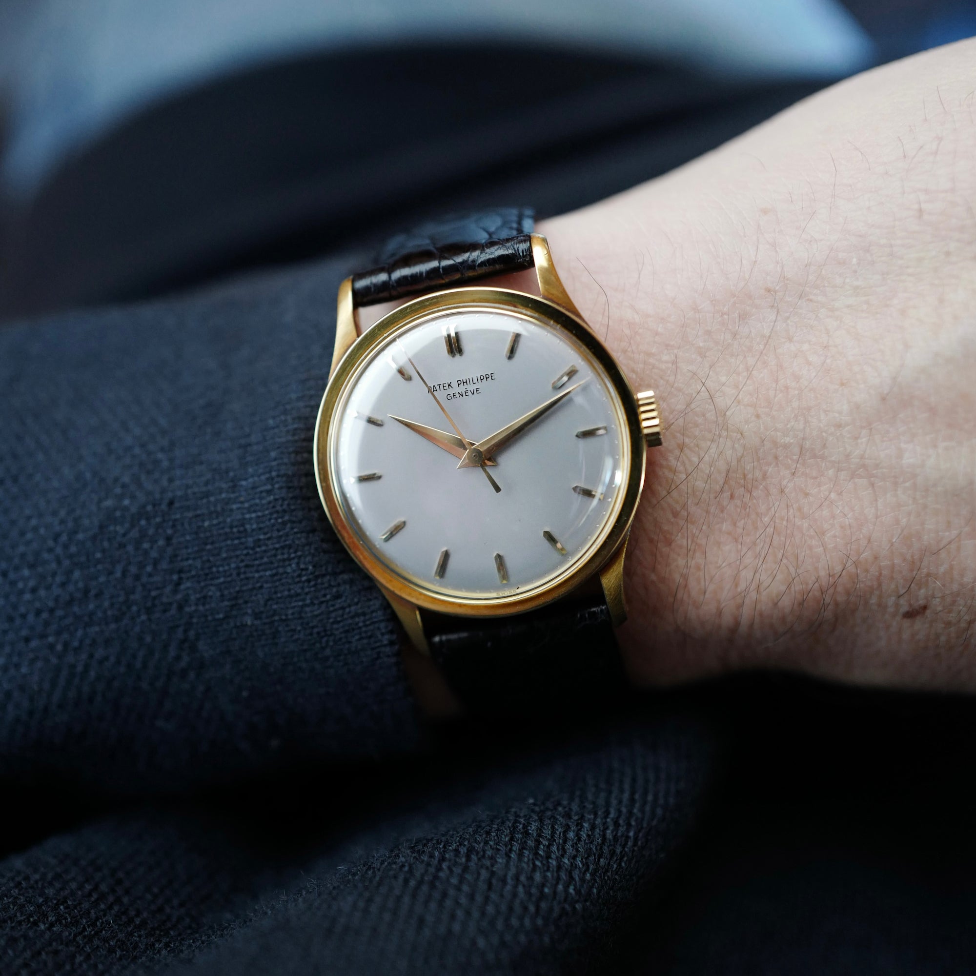 Patek Philippe Yellow Gold Calatrava Ref. 570 (New Arrival)
