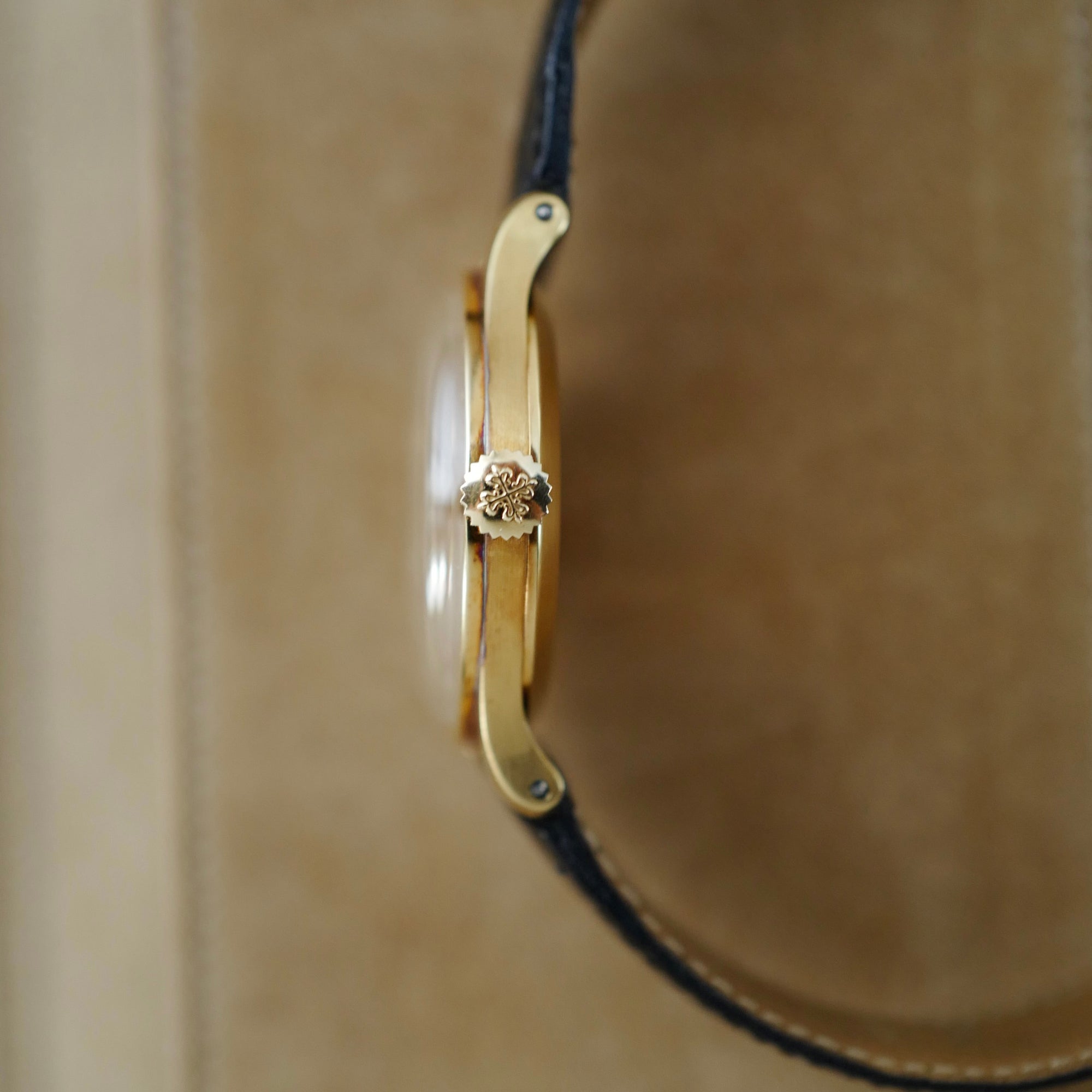 Patek Philippe Yellow Gold Calatrava Ref. 570 (New Arrival)