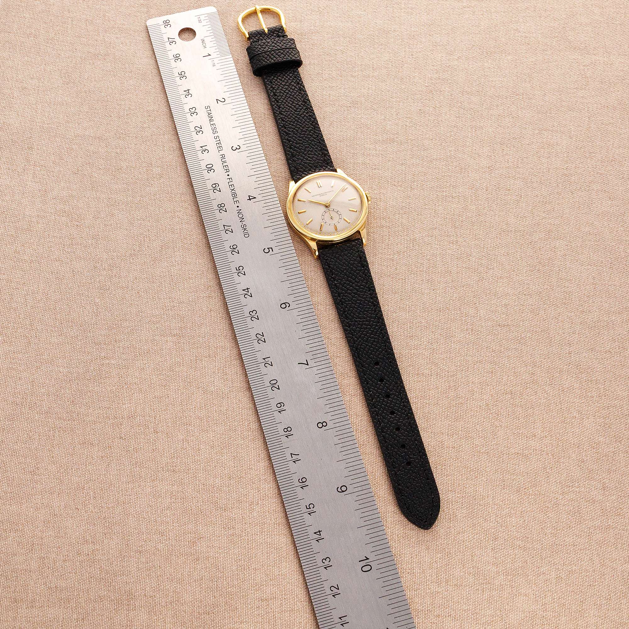 Vacheron Constantin - Vacheron Constantin Yellow Gold Calatrava Watch - The Keystone Watches
