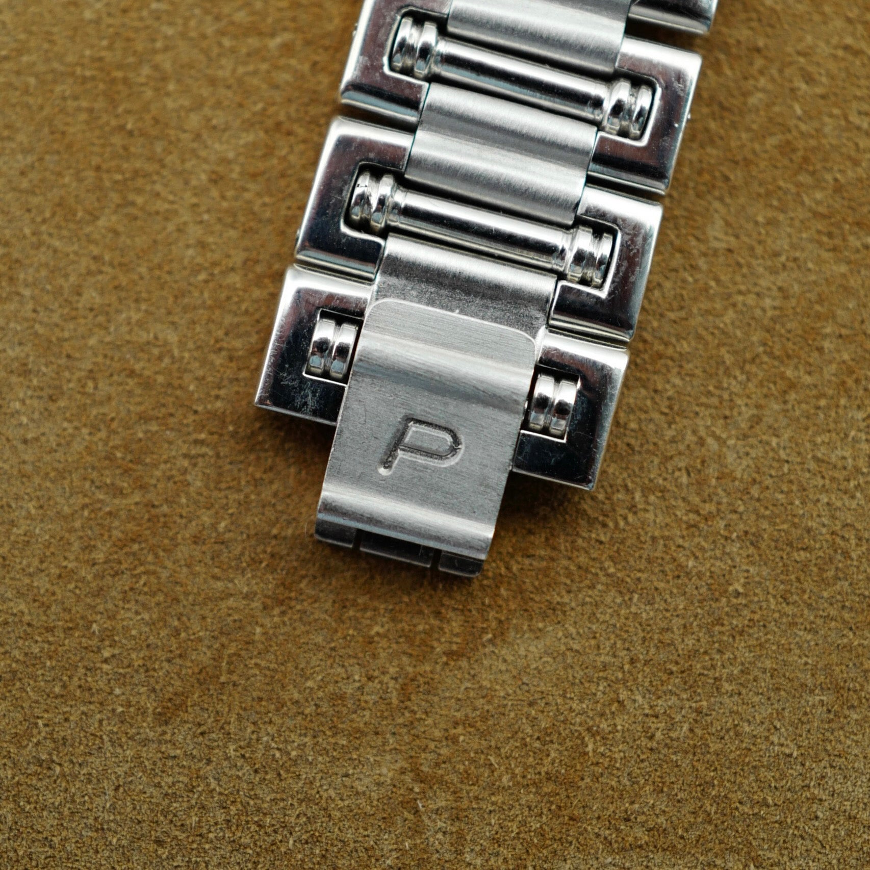Piaget White Gold Dancer with Opal Onyx and Diamond Dial Ref. 4132K81