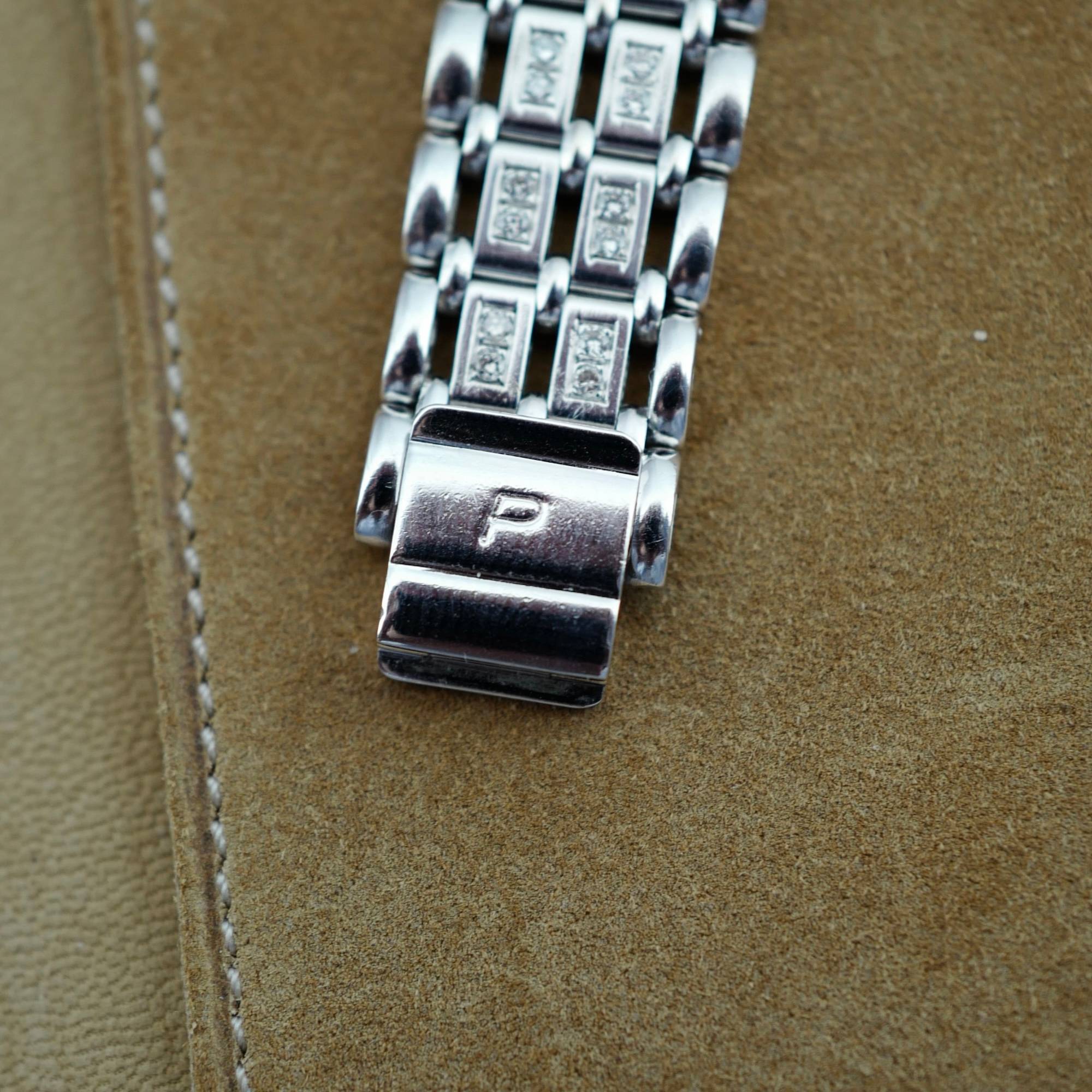Piaget White Gold Altiplano Ref. 90122 with Diamonds and Sapphires (New Arrival)