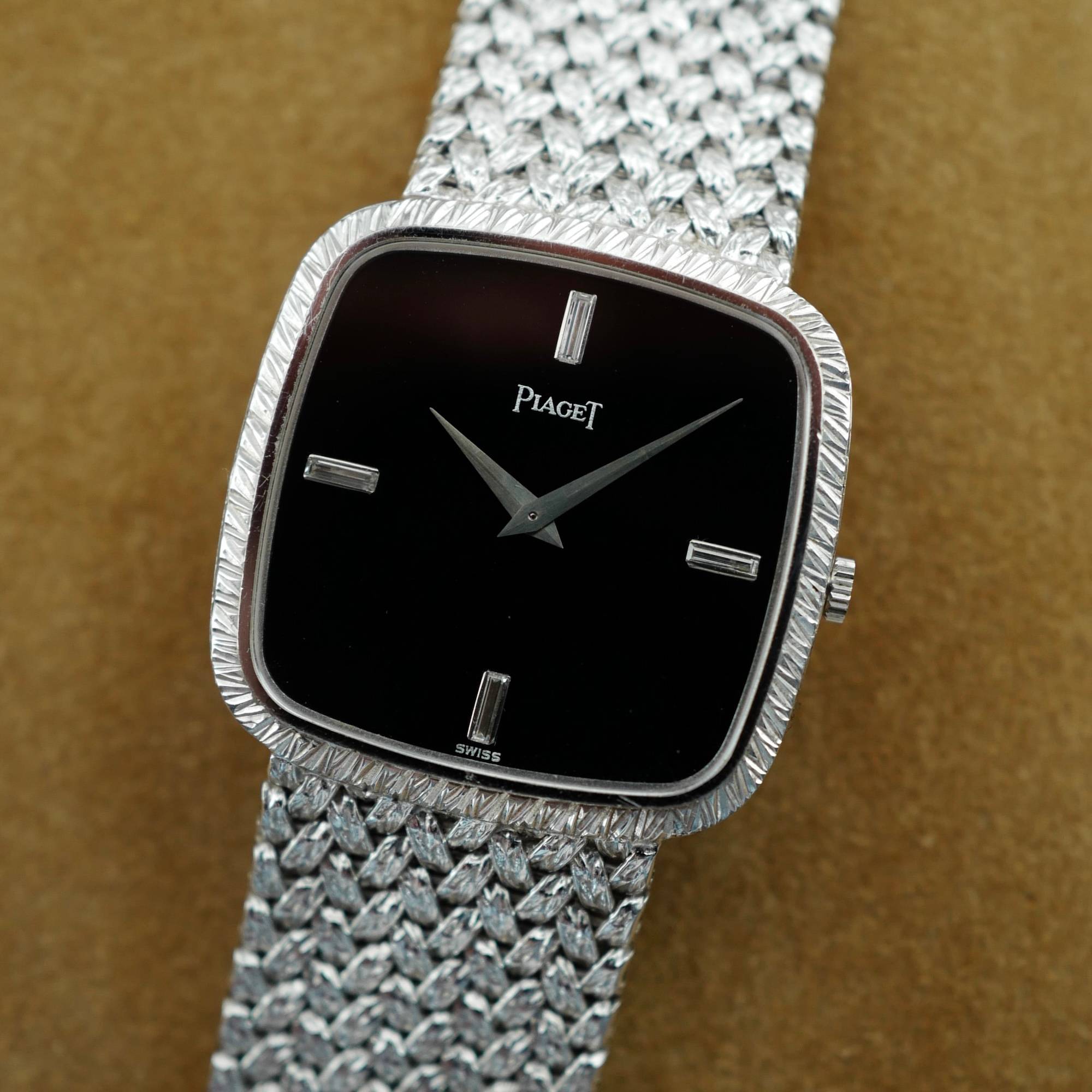 Piaget White Gold Mechanical Watch Ref. 9771D2 with Onyx and Diamond