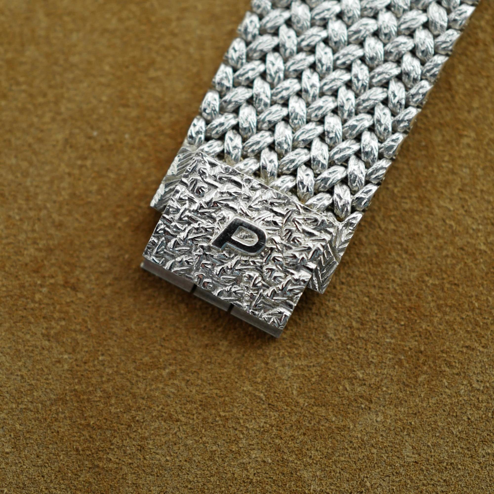 Piaget White Gold Mechanical Watch Ref. 9771D2 with Onyx and Diamond
