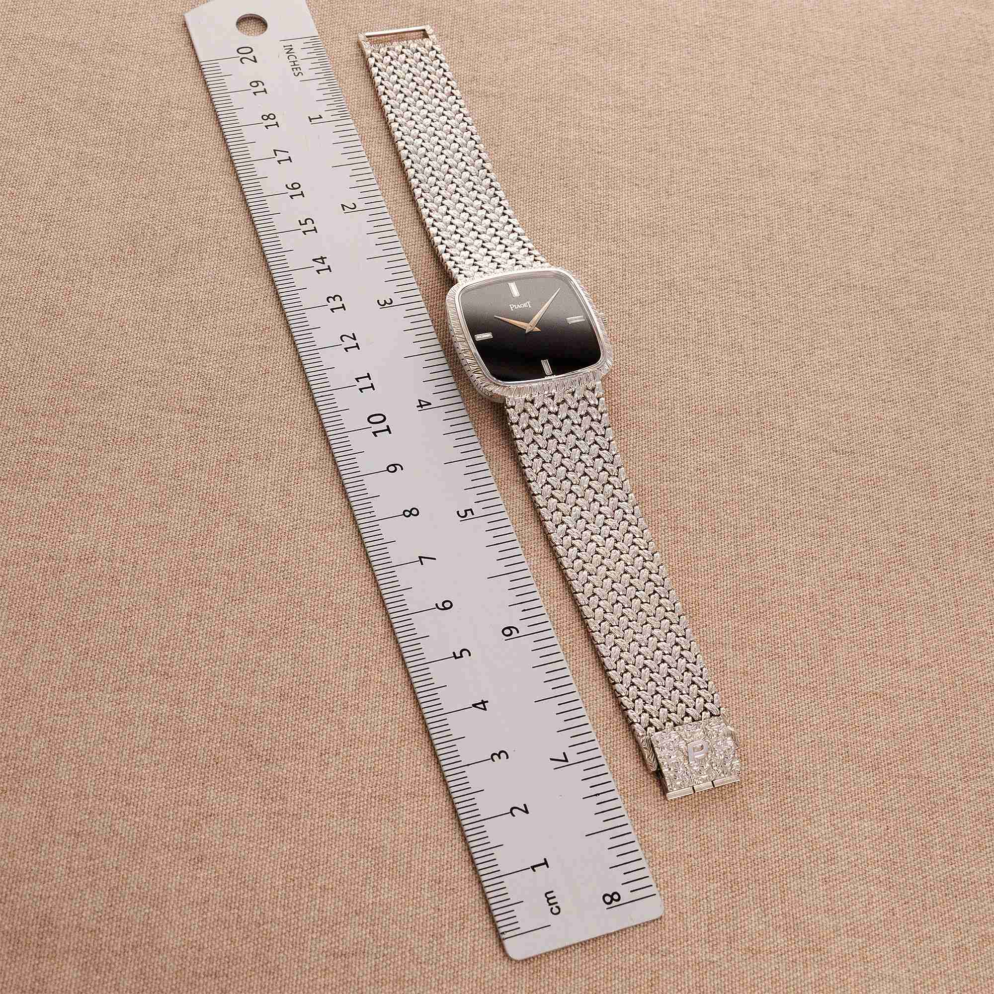 Piaget White Gold Mechanical Watch Ref. 9771D2 with Onyx and Diamond