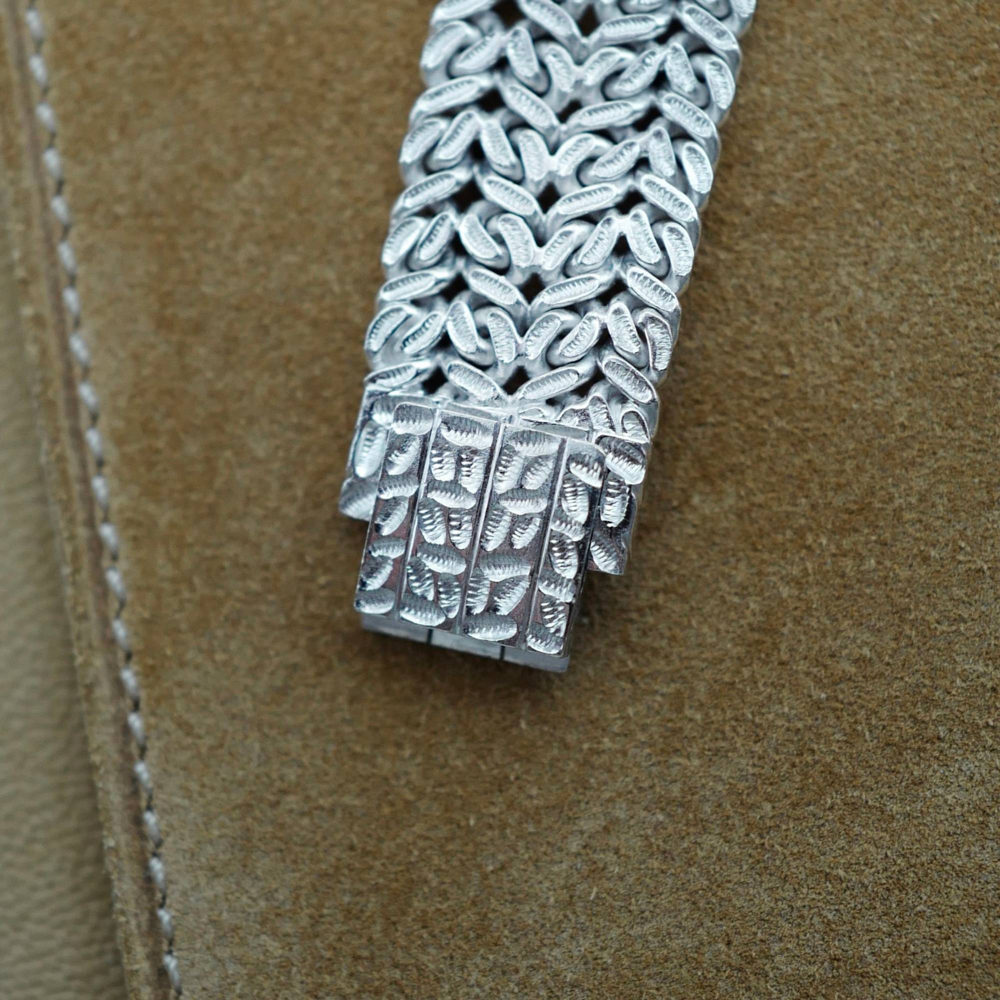 Piaget White Gold Ladies Lapis Dial Diamond Bezel Watch Ref. 9338