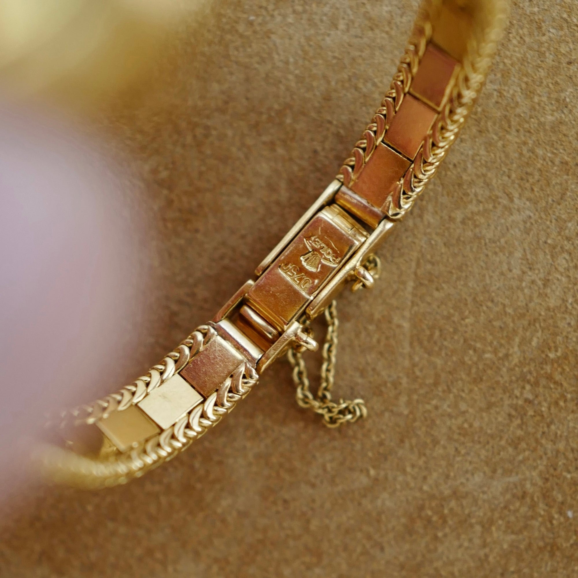 Rolex Yellow Gold Diamond Cover Watch