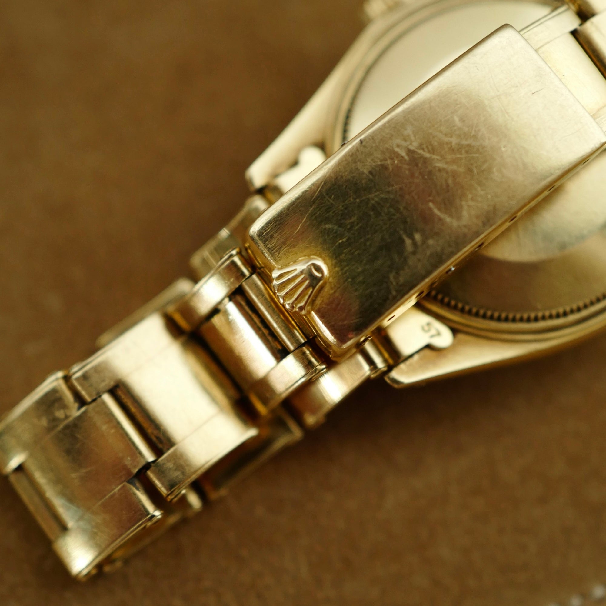 Rolex - Rolex Yellow Gold Date Ref. 1500 - The Keystone Watches