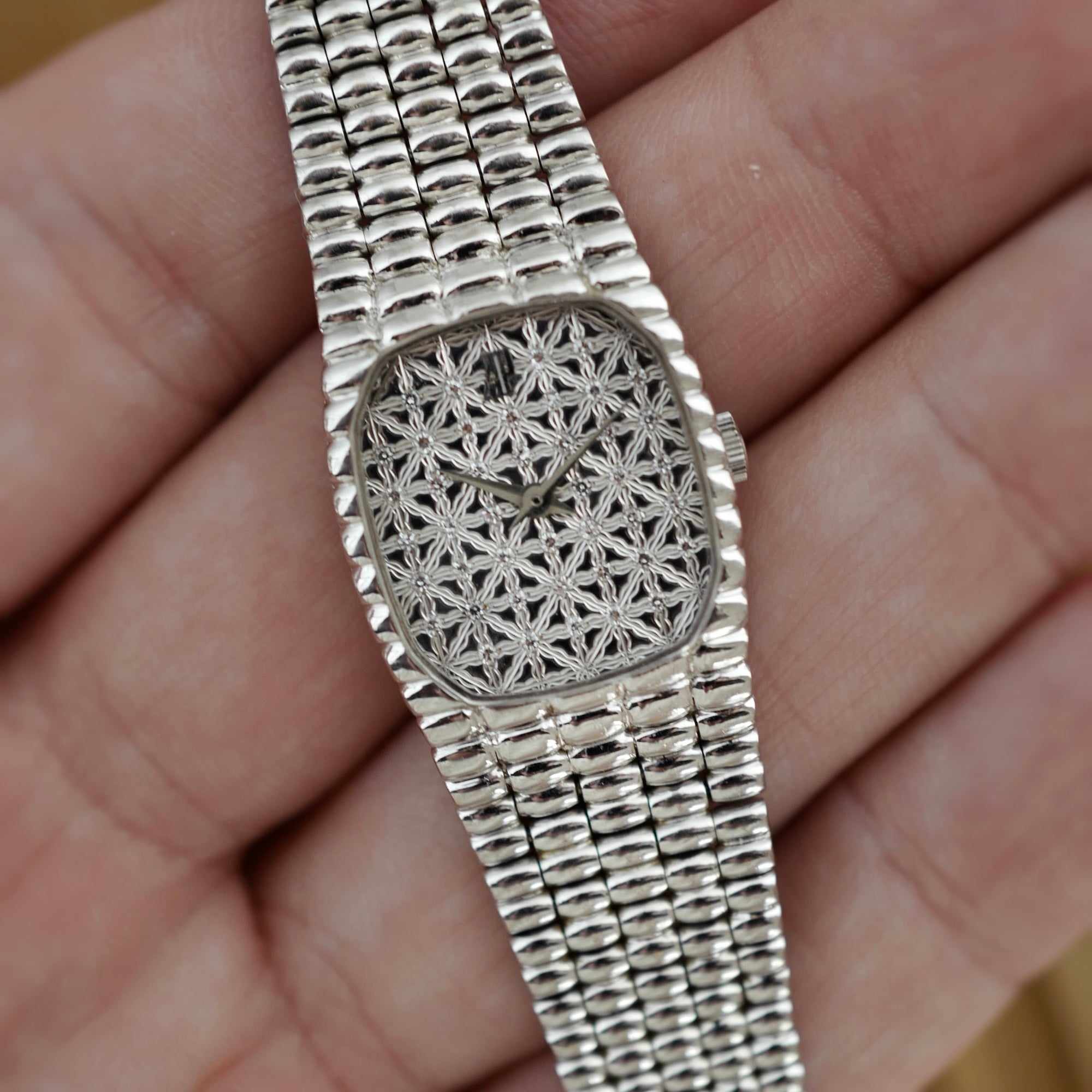 Audemars Piguet - Audemars Piguet White Gold Bullet Bracelet Watch (New Arrival) - The Keystone Watches