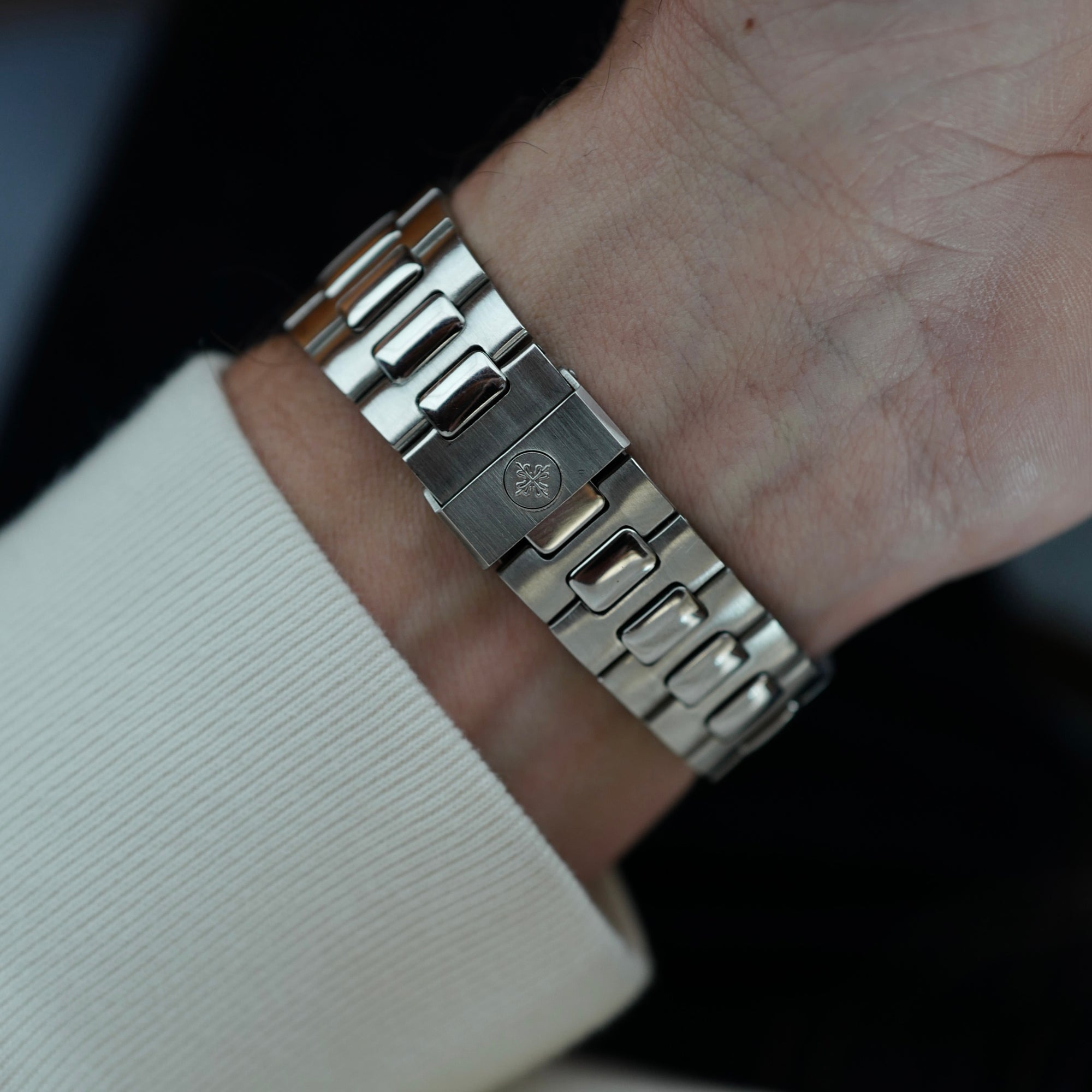 Patek Philippe - Patek Philippe Steel Jumbo Nautilus Ref. 3700 - The Keystone Watches
