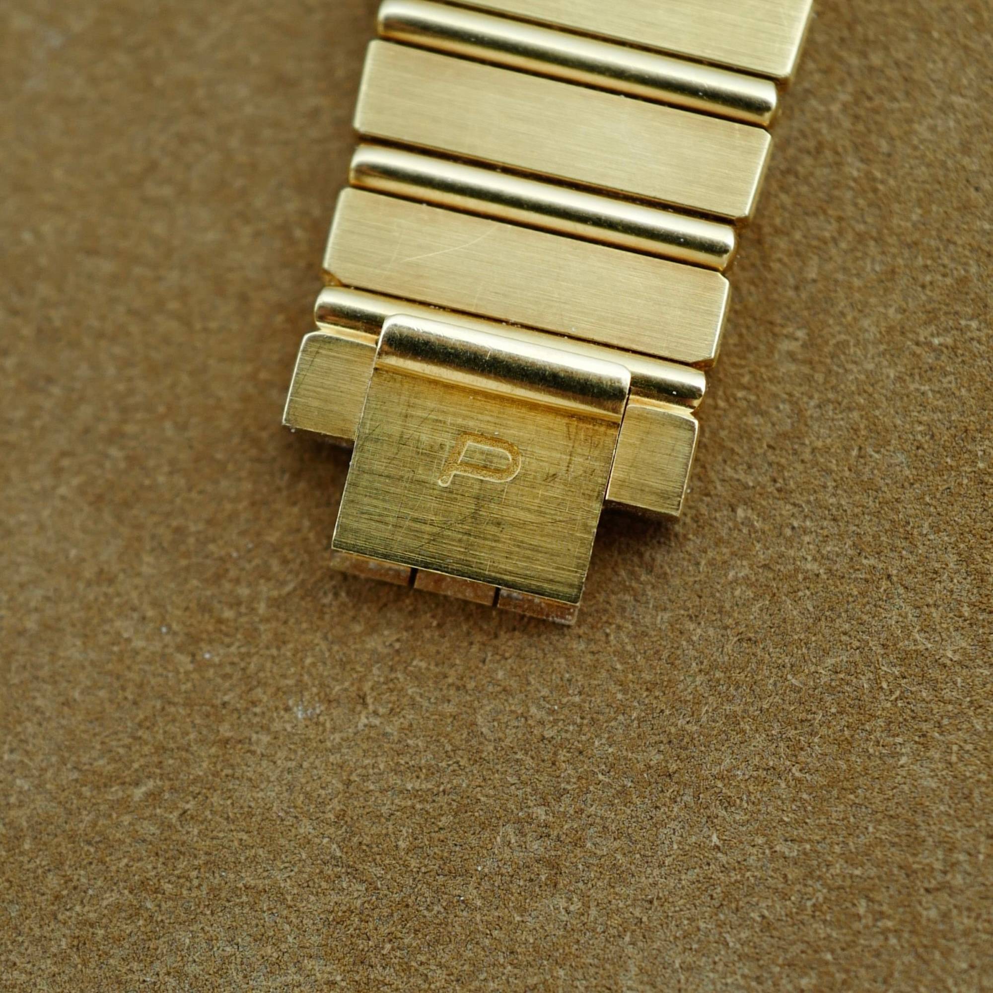 Piaget - Piaget Yellow Gold Polo Ref. 7131 in Like New Condition Box and Papers - The Keystone Watches