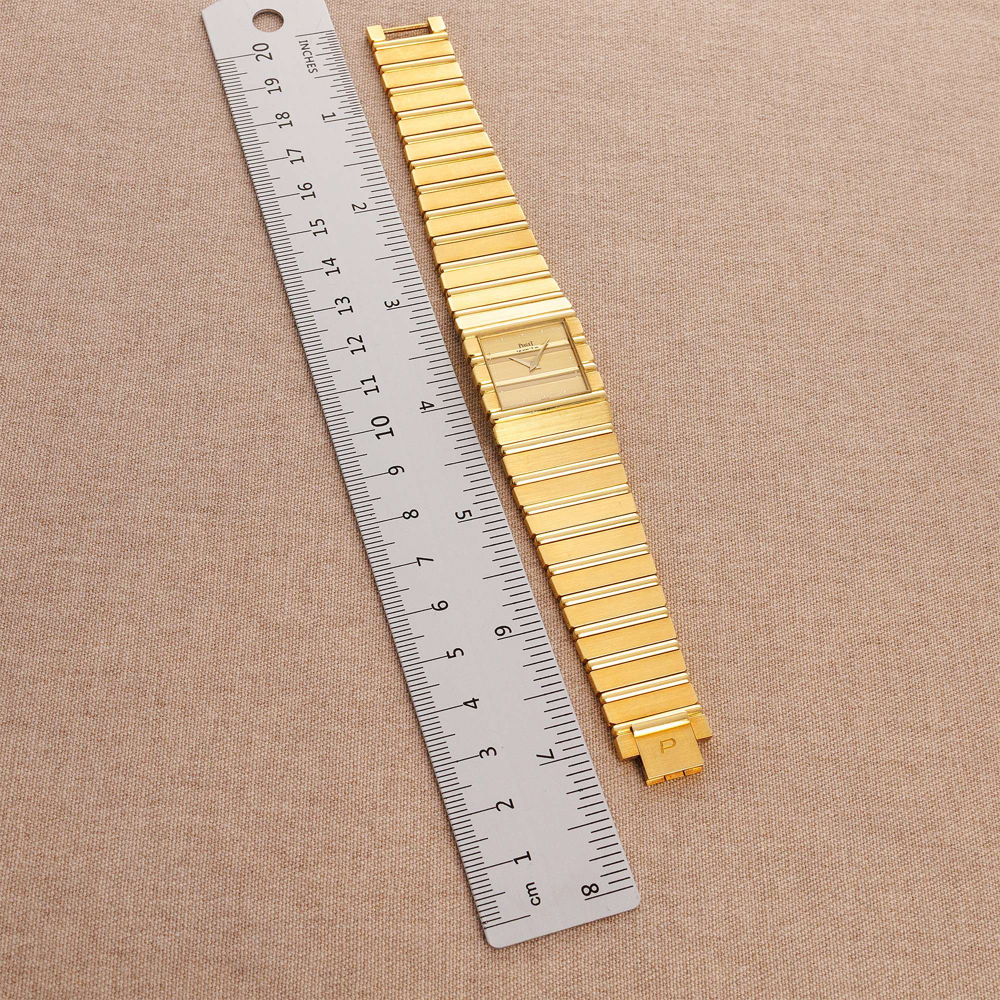 Piaget - Piaget Yellow Gold Polo Ref. 7131 in Like New Condition Box and Papers - The Keystone Watches