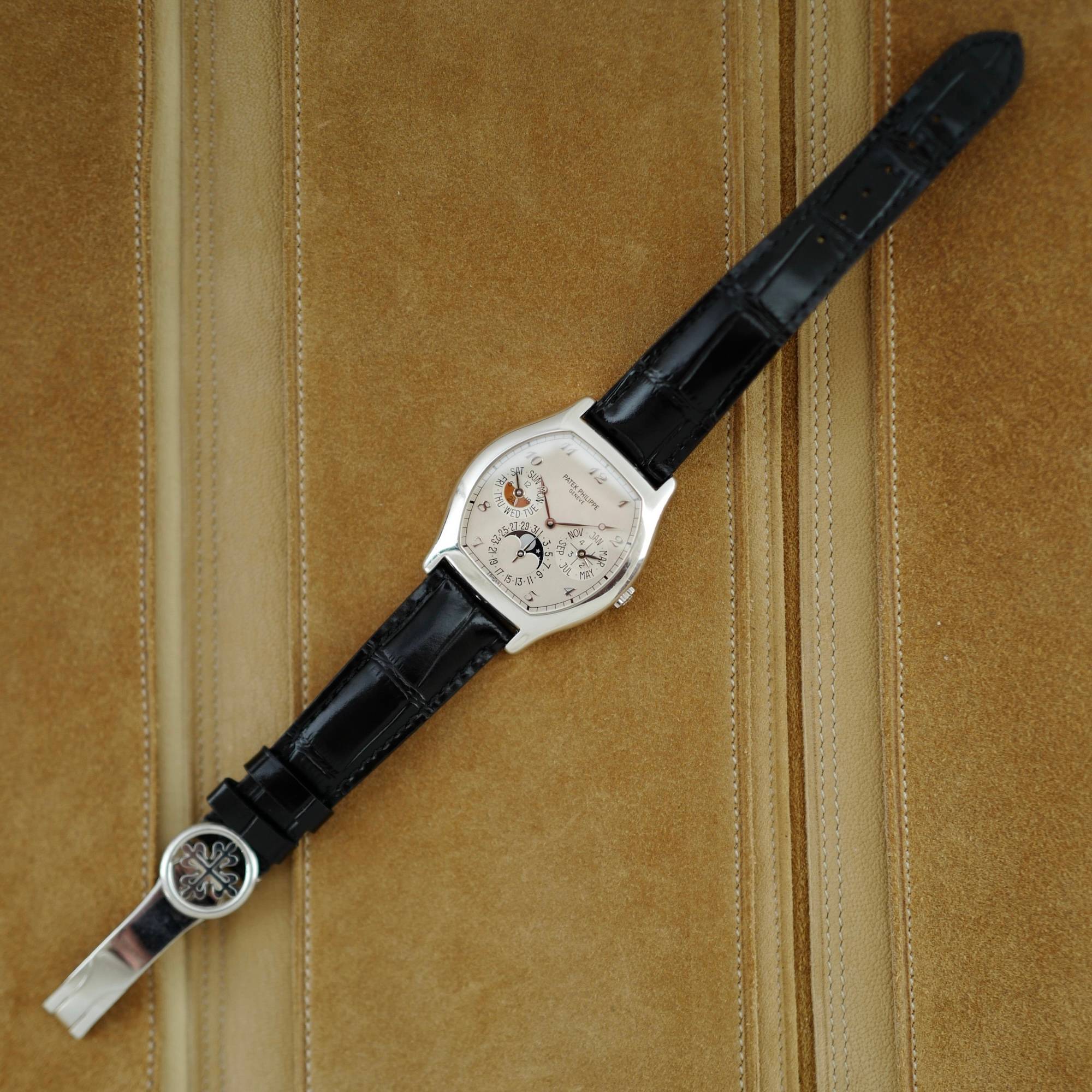 Patek Philippe Platinum Perpetual Calendar Watch Ref. 5040