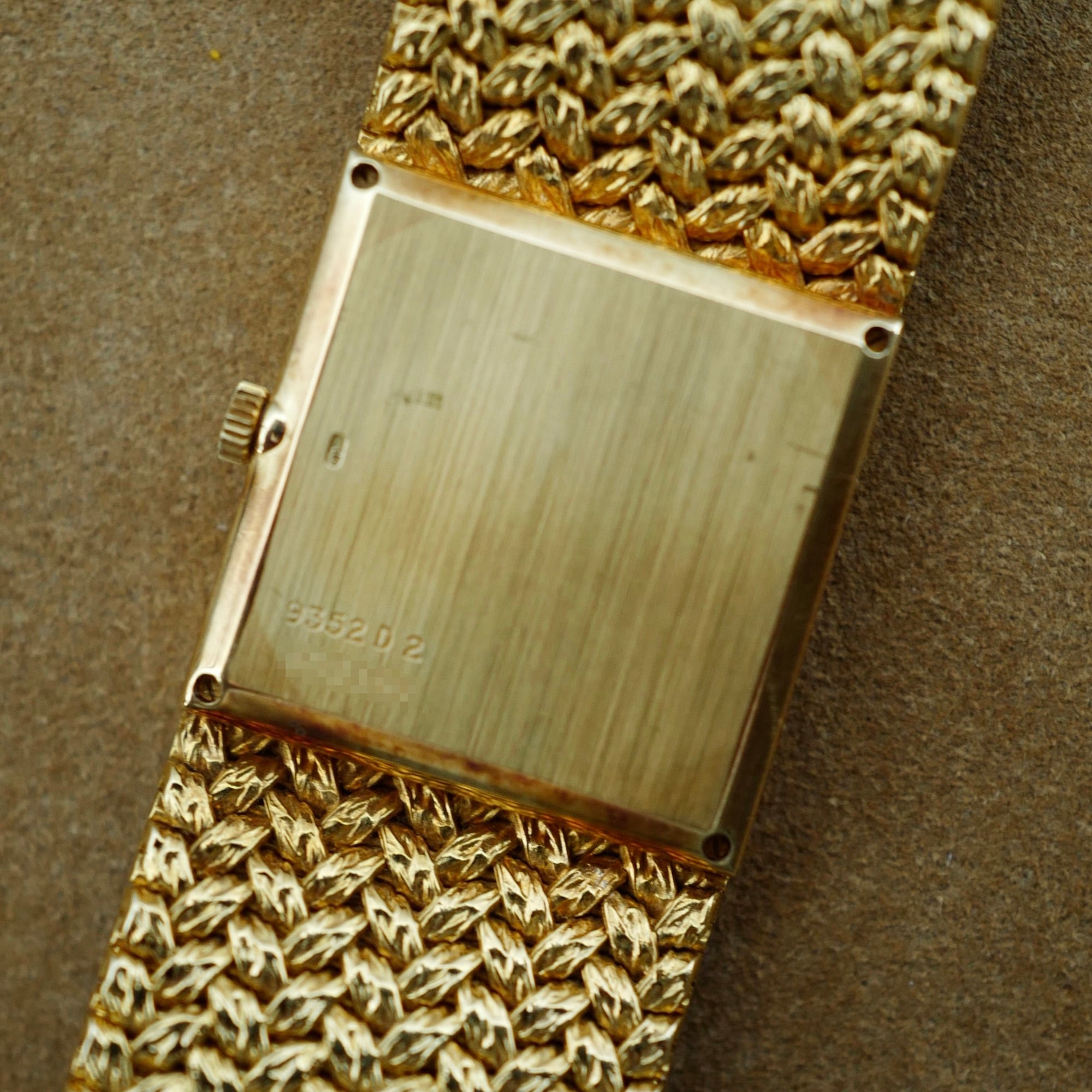 Piaget - Piaget Yellow Gold Tradition Ref. 9352 with Pave Dial - The Keystone Watches