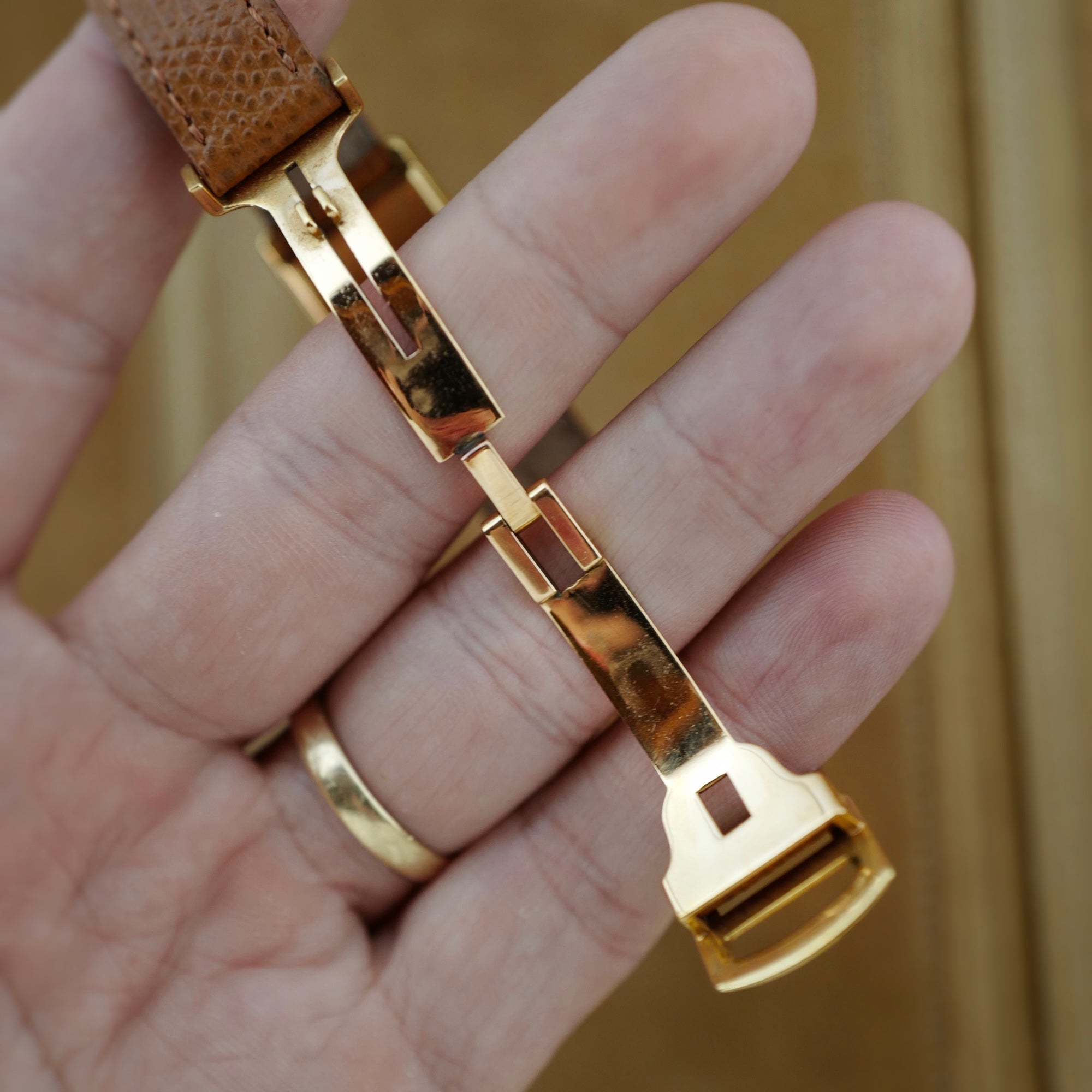 Cartier - Cartier Yellow Gold Vintage Ladies Tank Ref. W1003153 - The Keystone Watches