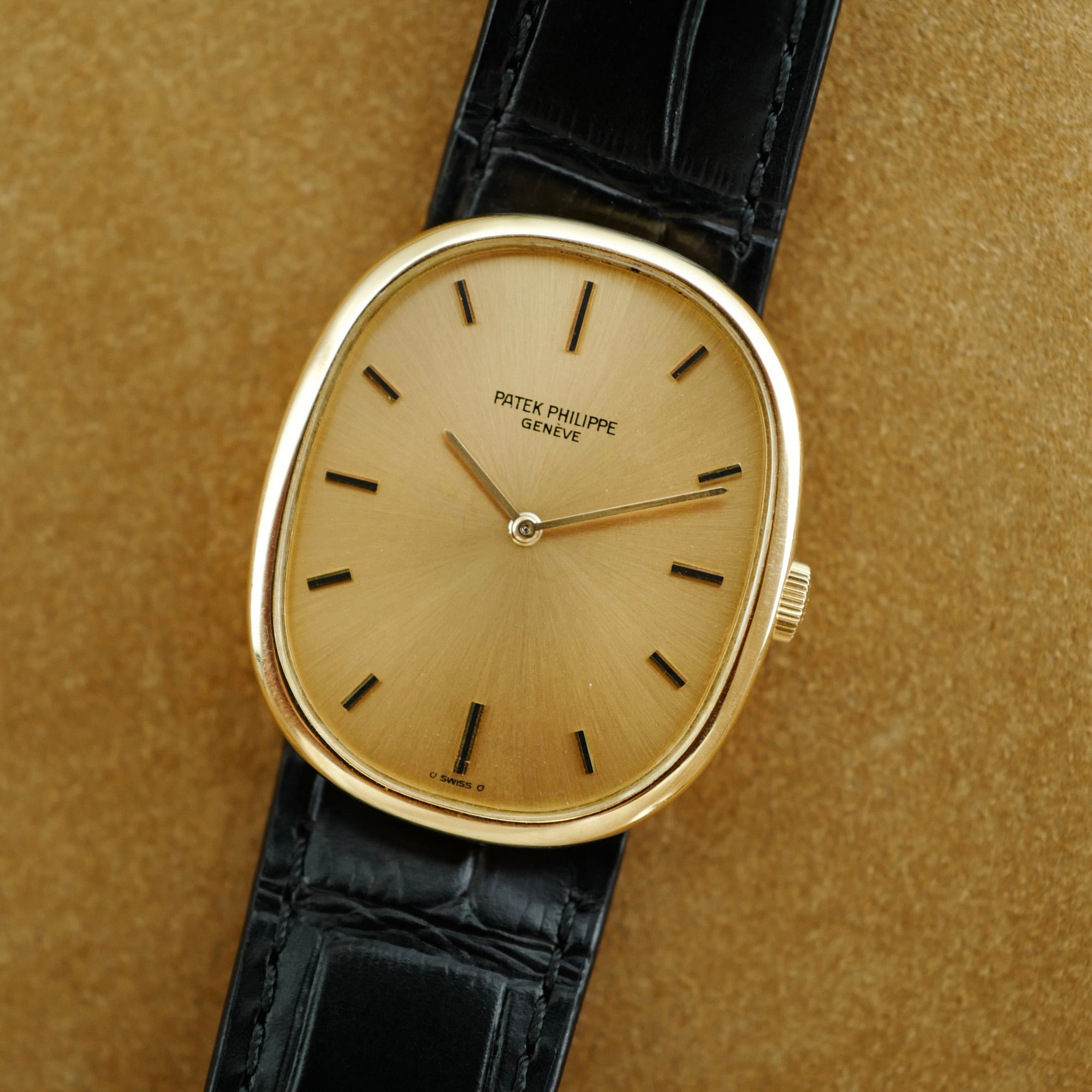 Patek Philippe - Patek Philippe Yellow Gold Ellipse Ref. 3848 (New Arrival) - The Keystone Watches