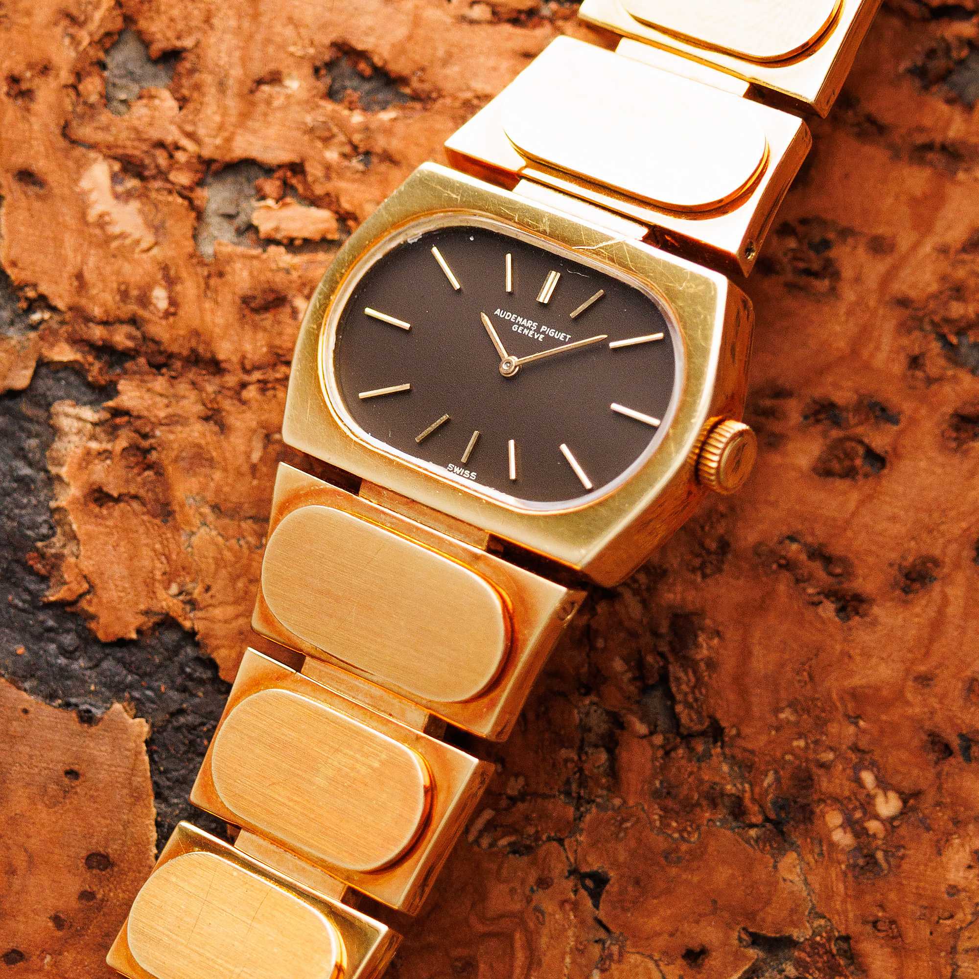 Audemars Piguet - Audemars Piguet Yellow Gold Modernist Bracelet Watch - The Keystone Watches